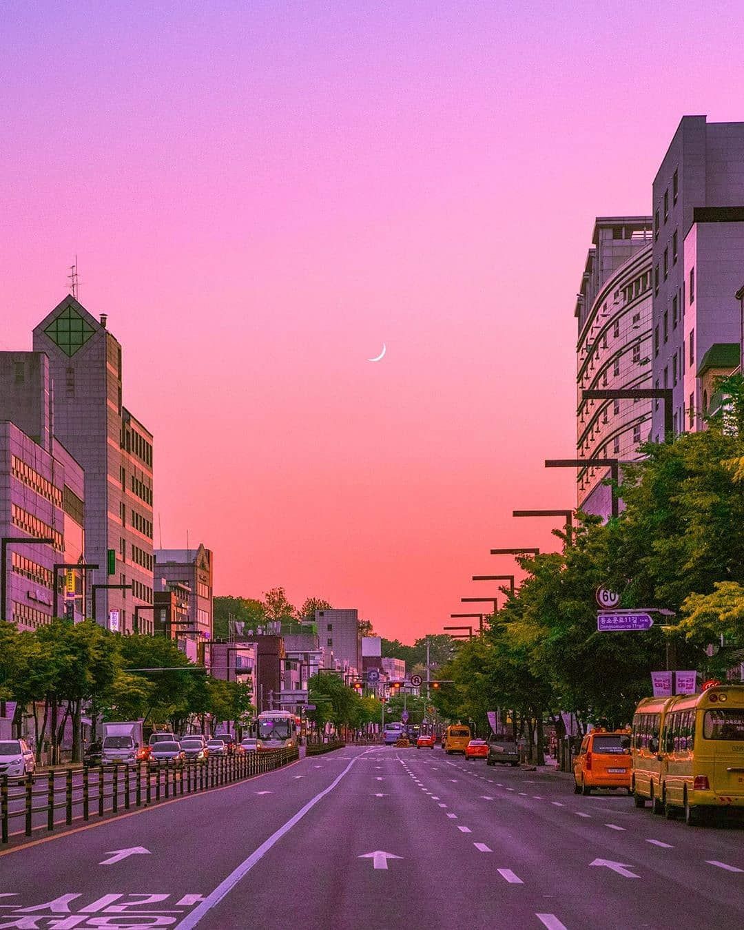 Aesthetic South Korea Street an City / Ville et Rue Coréenne. Tempat liburan, Pemandangan khayalan, Pemandangan