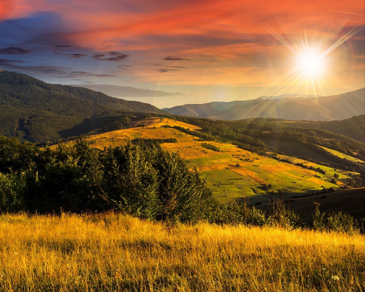 Download wallpaper 1280x1024 valley, mountains, sunshine, summer standard 5:4 HD background