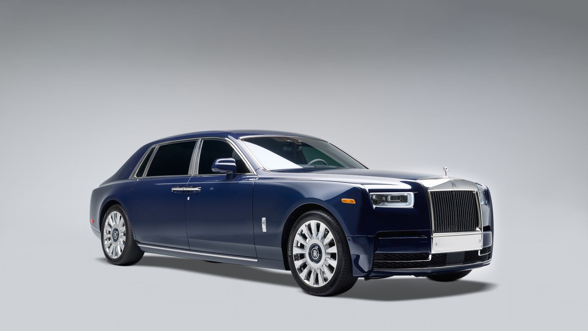 Koa Phantom: A New Exquisite Creation From Rolls Royce Bespoke