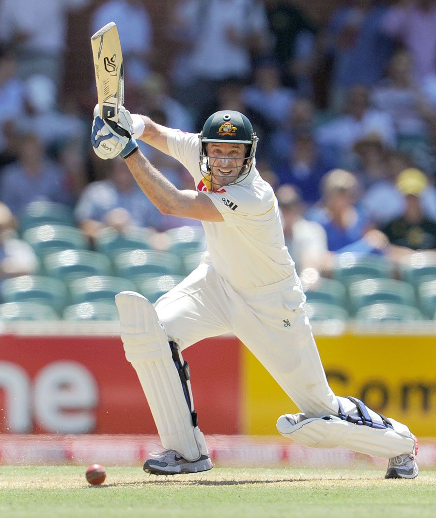 Craze For Sports: Michael Hussey Wallpaper