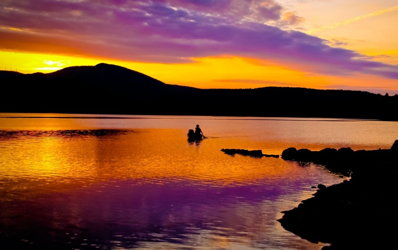 Dark Mountain Purple Sky & Sea wallpaper. Dark Mountain Purple Sky & Sea