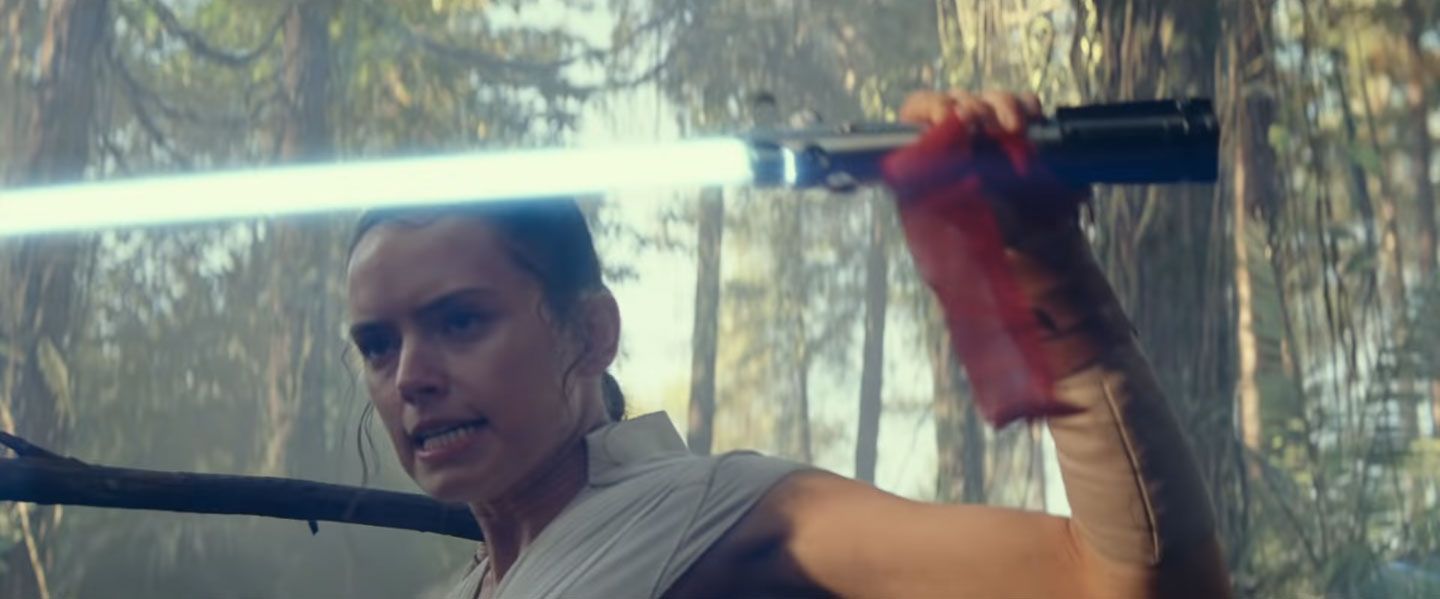 First Look at Rey Lightsaber in Star Wars The Rise of Skywalker