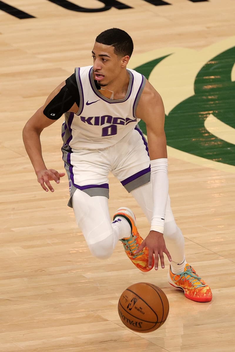 Kings' Tyrese Haliburton, Hornets' LaMelo Ball win second NBA Rookie of the Month awards