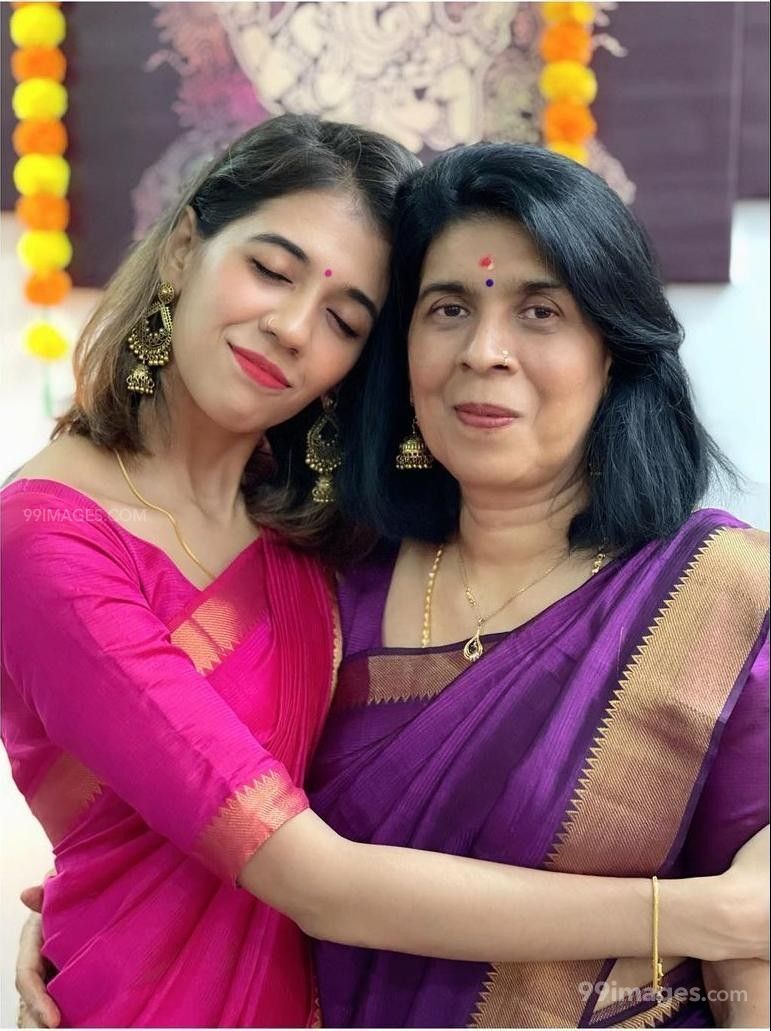 Subashini Asokan Beautiful HD Photo & Mobile Wallpaper HD (Android IPhone) (1080p) (771x1031)