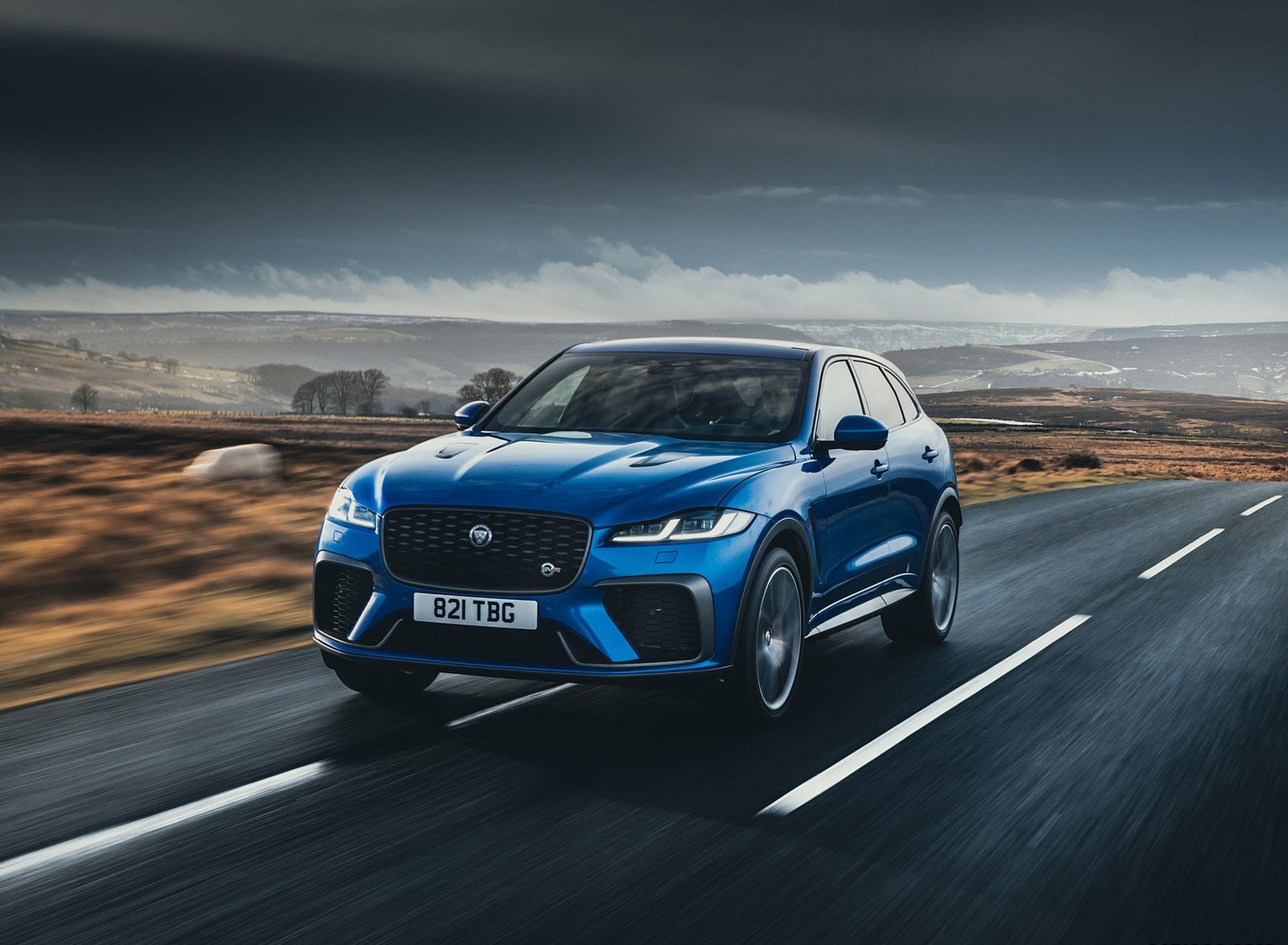 Jaguar F PACE SVR Wallpaper (HD Image)