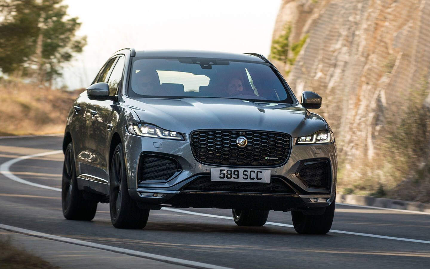 Jaguar F PACE Photo 1 Car Guide