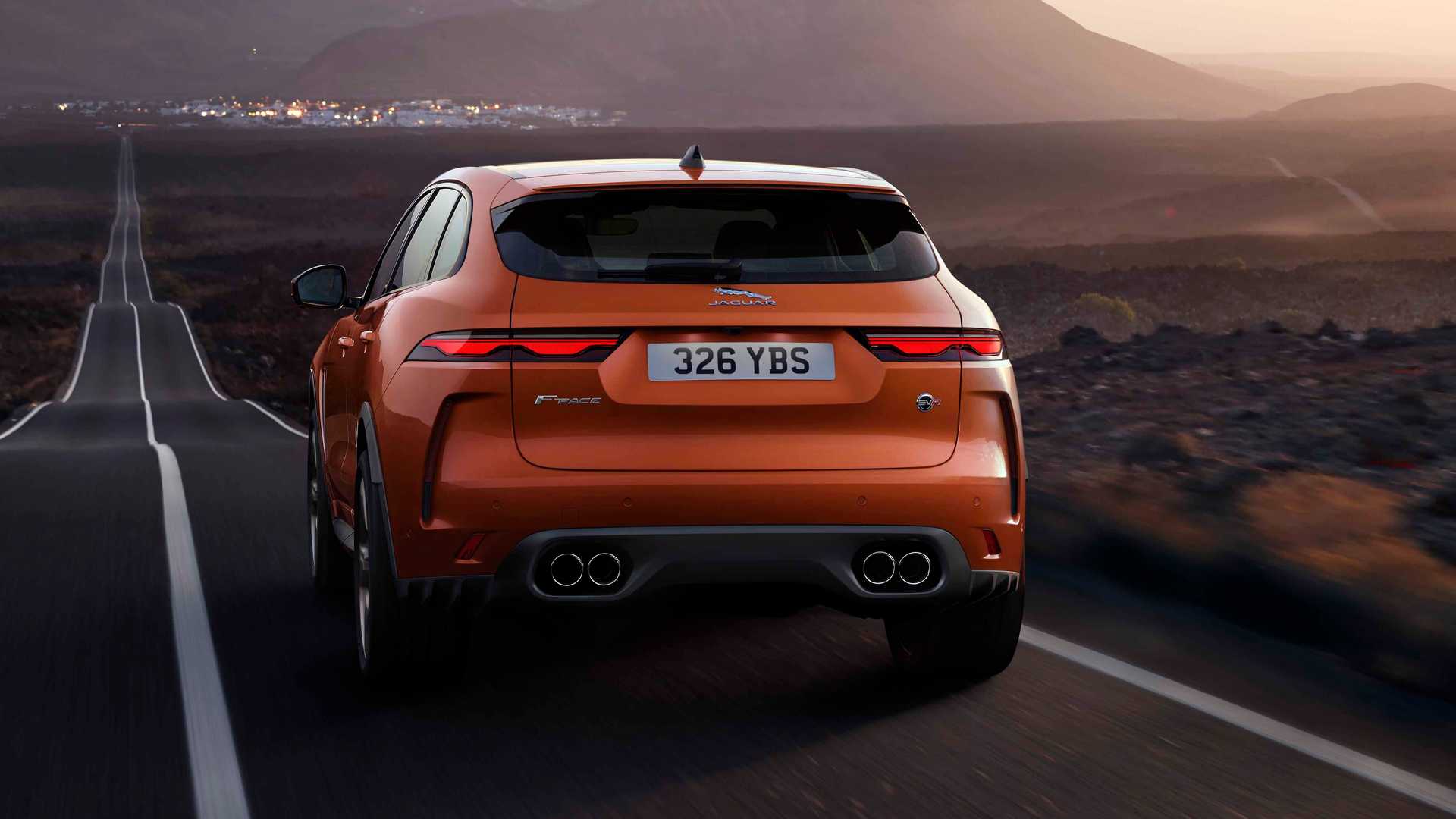Jaguar F Pace SVR Debuts With Better Acceleration, Higher Top Speed