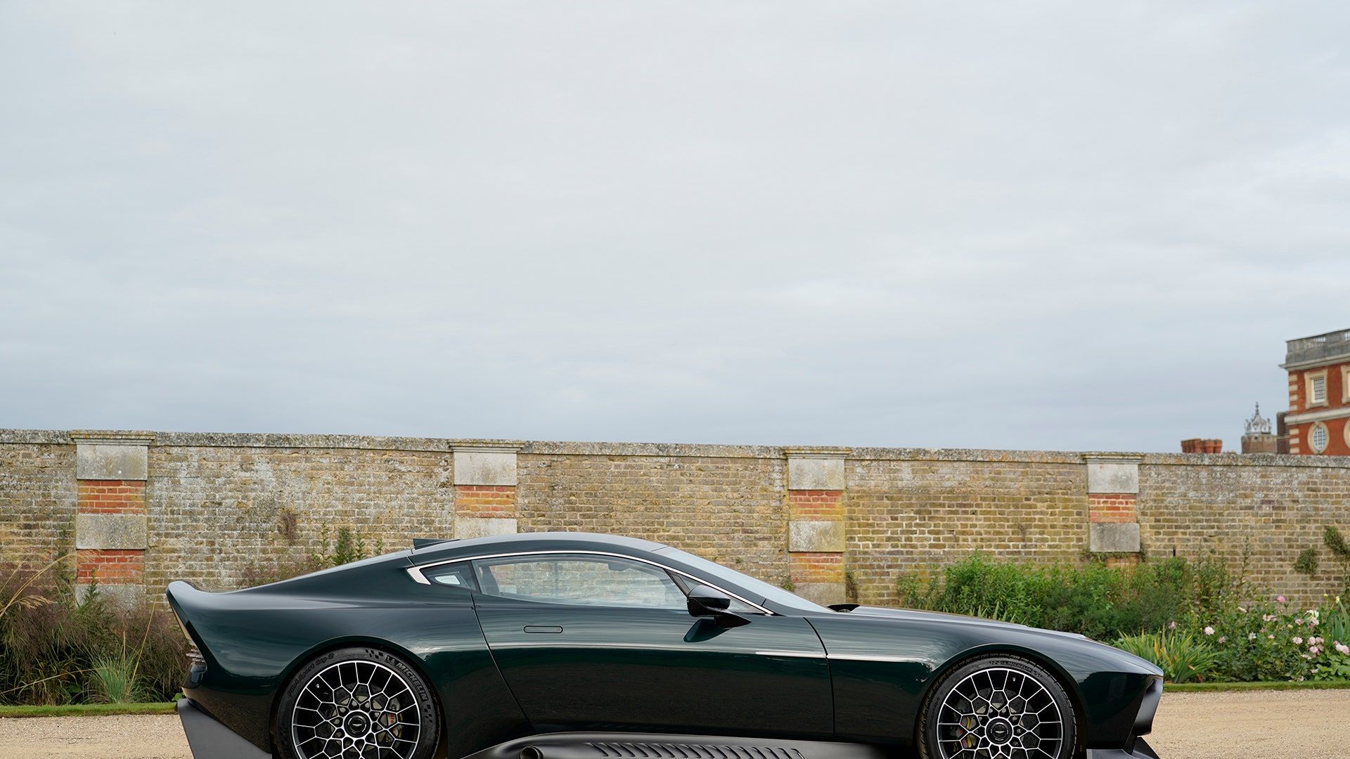 Aston Martin Victor is the hypercar that will blow your mind