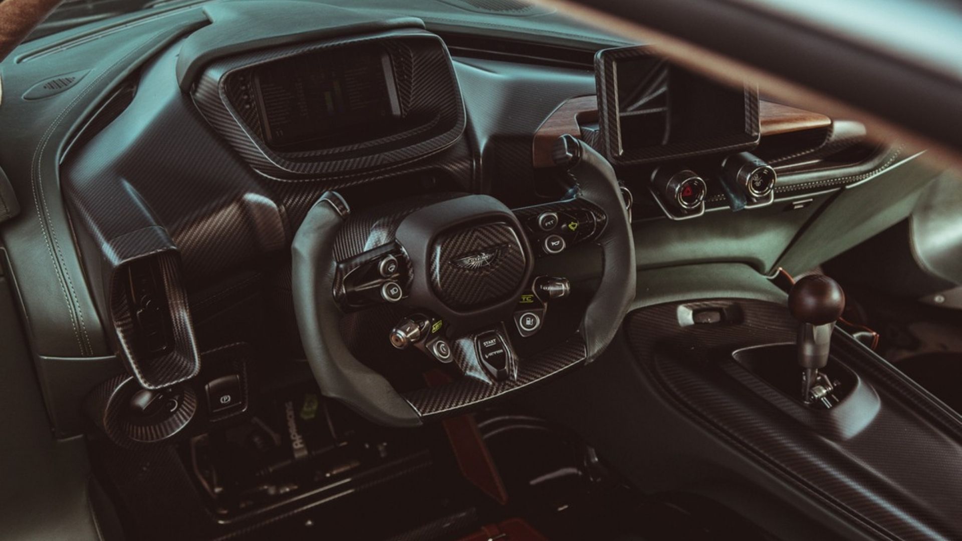 Aston Martin Victor Serves Up Plenty Of Retro Charm