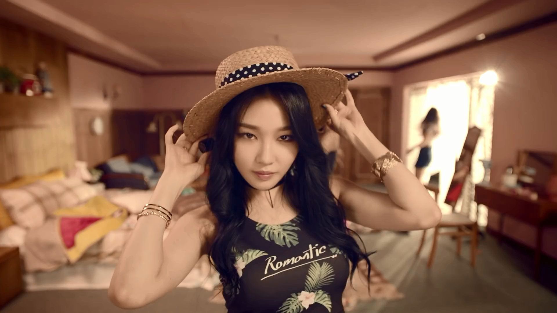 I.O.I Man Who's Who Pop Database / Dbkpop.com