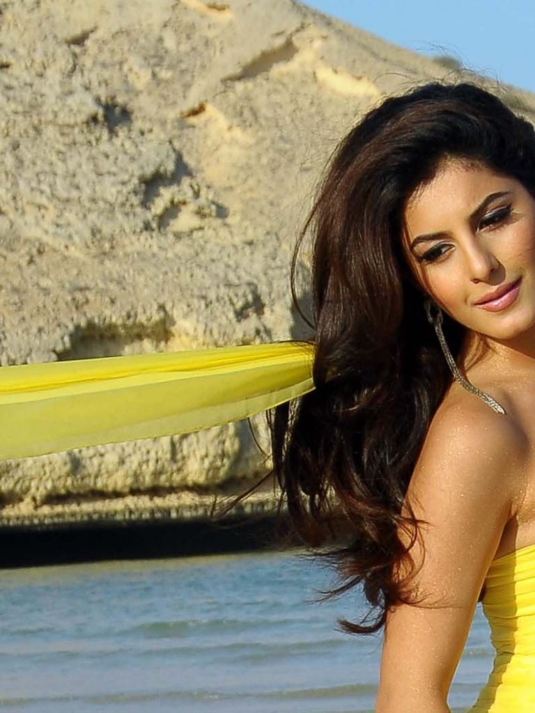 Free download Isha Talwar Gorgeous HD Image And Picture Isha in 2019 Tamil [1596x1054] for your Desktop, Mobile & Tablet. Explore Talwar Wallpaper. Talwar Wallpaper