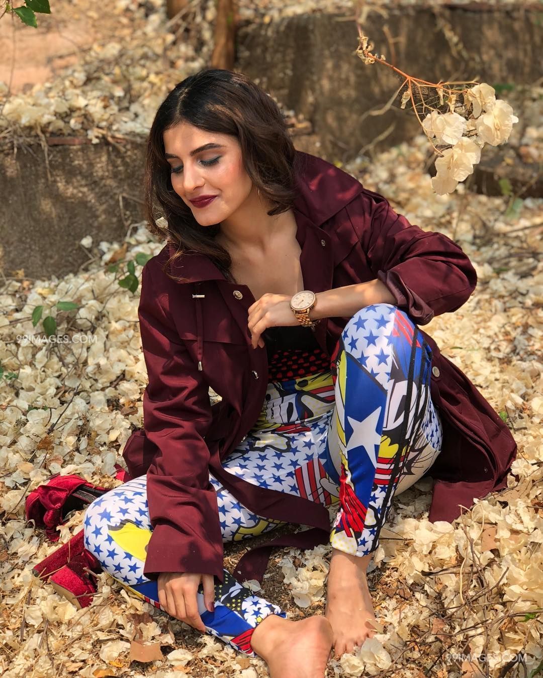 Isha Talwar HD Wallpaper (Desktop Background / Android / iPhone) (1080p, 4k) (1080x1349)