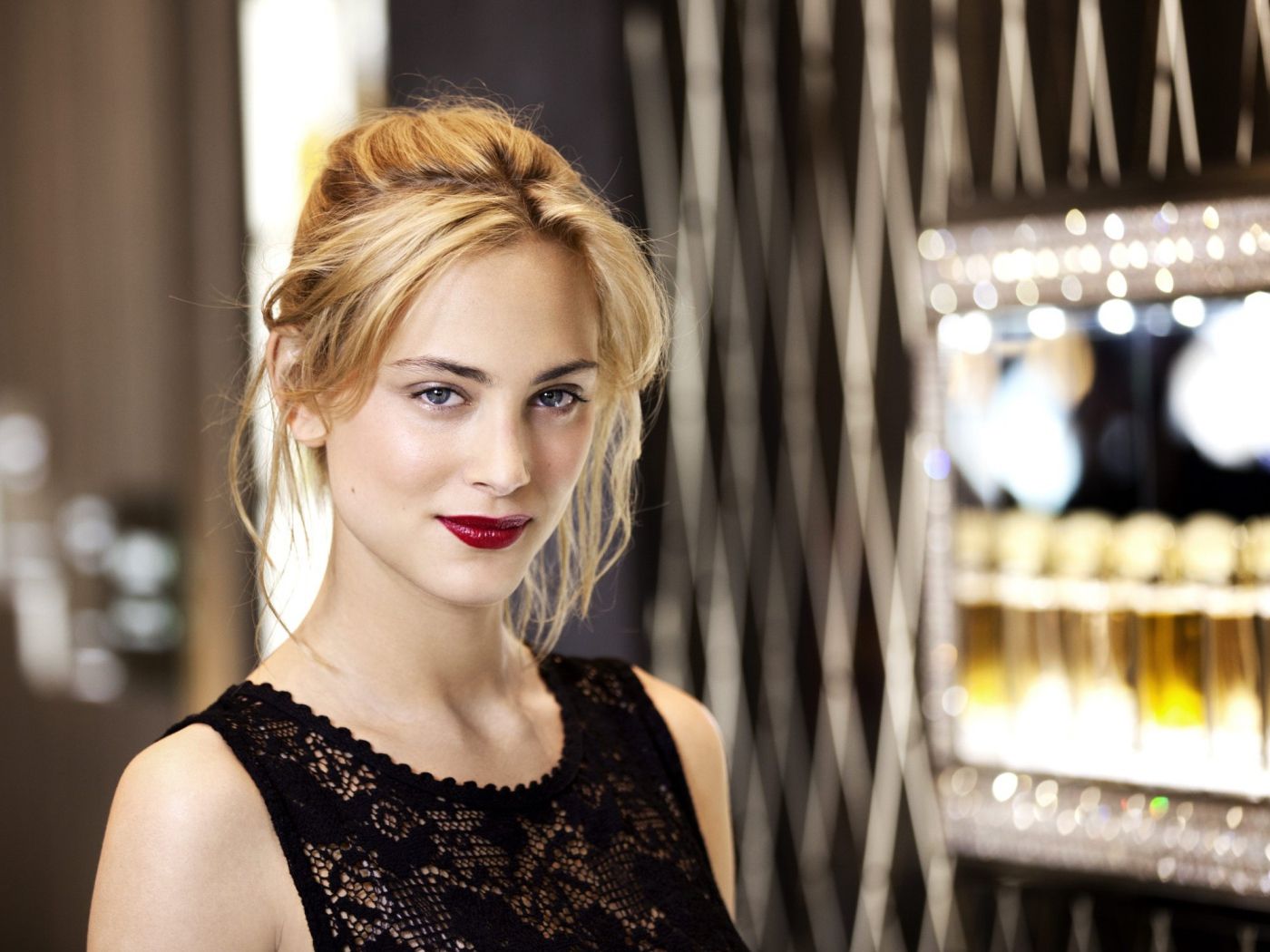 Popular Nora Arnezeder Desktop wallpaper 1400x1050