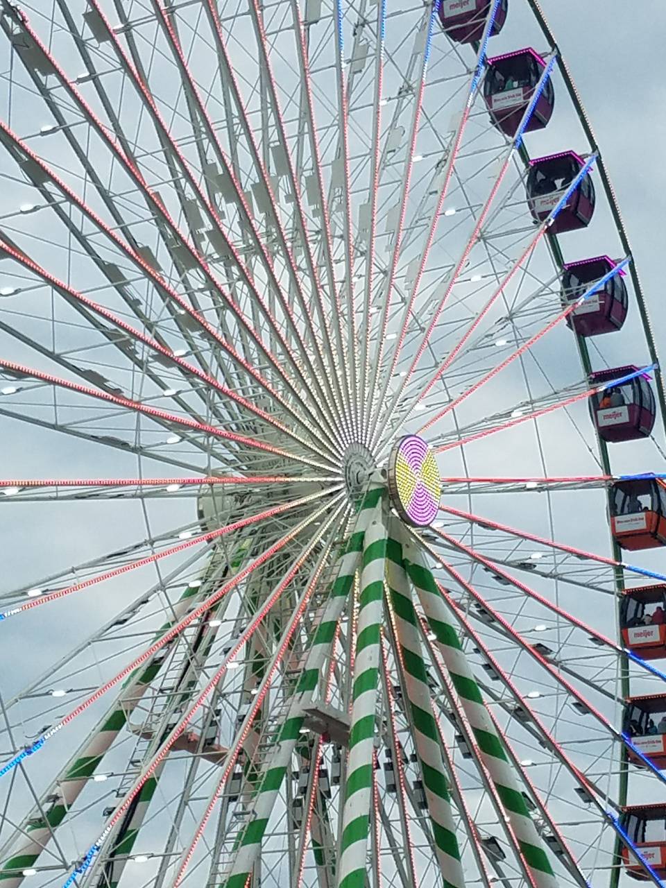 Ferris Wheel wallpaper