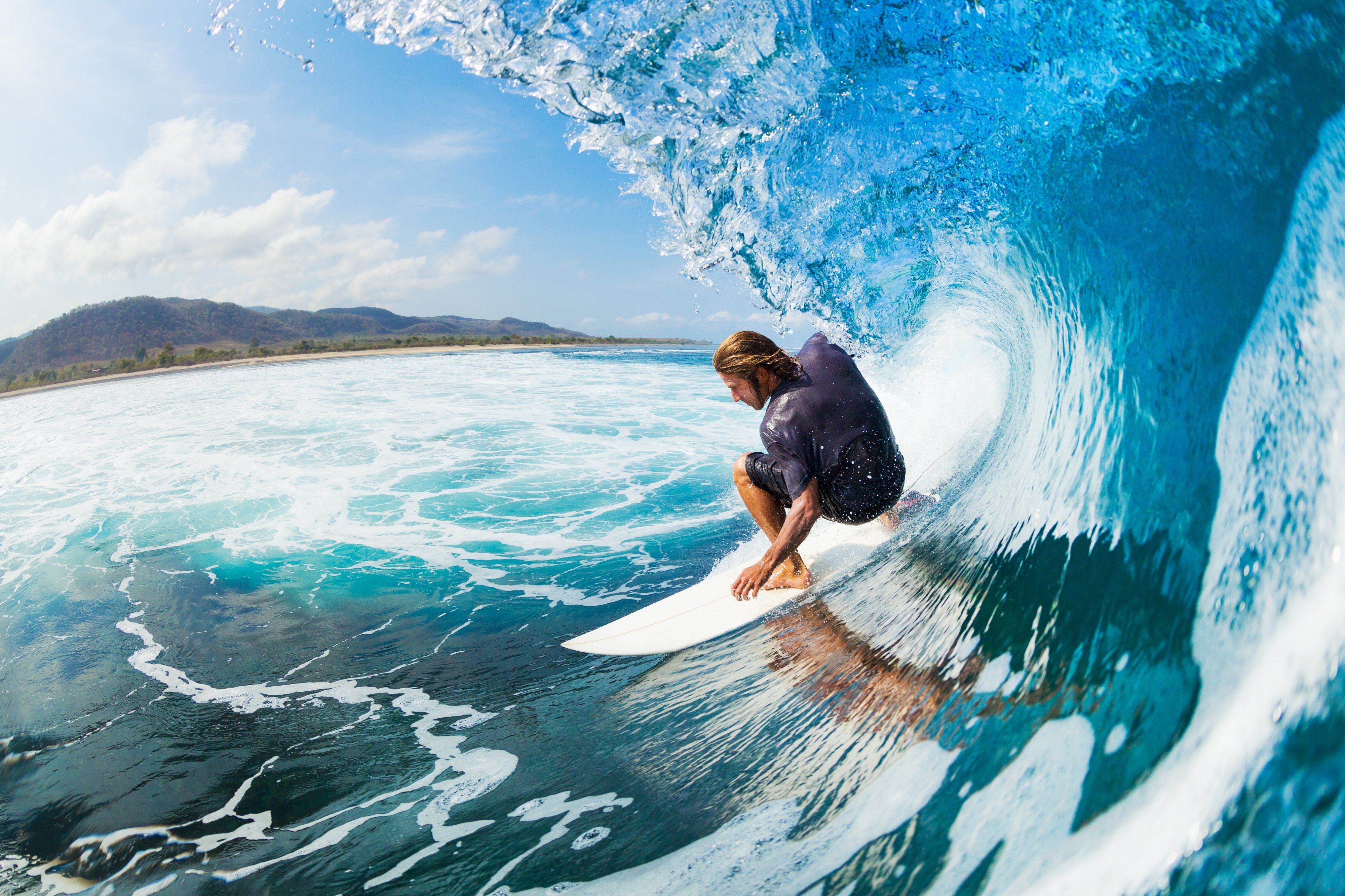 Surfing Image Wallpaper