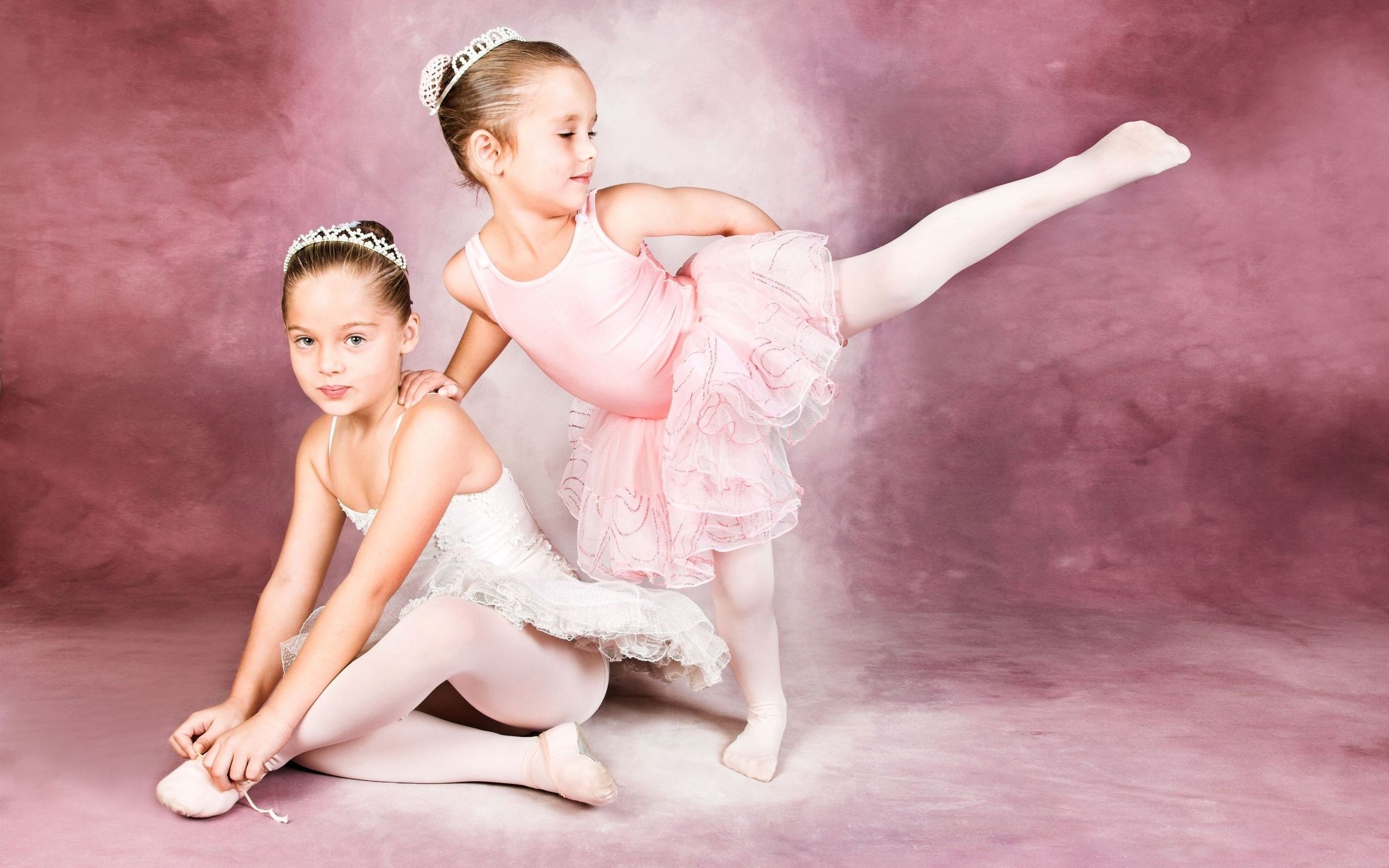 Little Ballerina Girls wallpaper HD free. Ballet kids, Kids dance, Baby ballerina