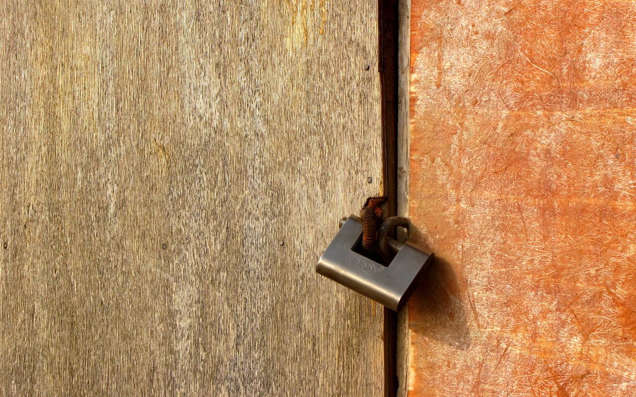 Door Lock Wallpapers - Wallpaper Cave