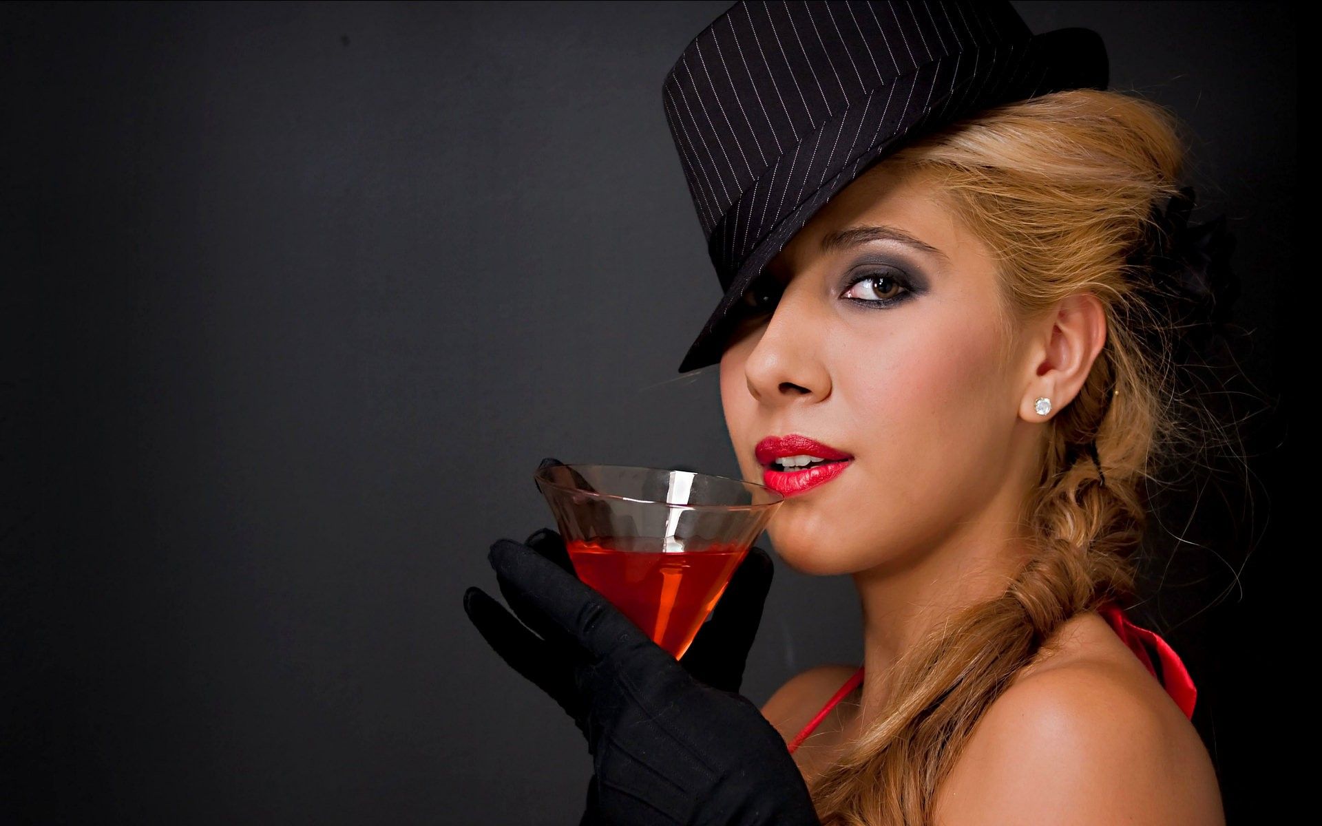 Wallpaper, face, people, black, women, model, portrait, glasses, red, singer, wine, fashion, Person, skin, clothing, head, singing, girl, beauty, woman, lady, photo shoot 1920x1200