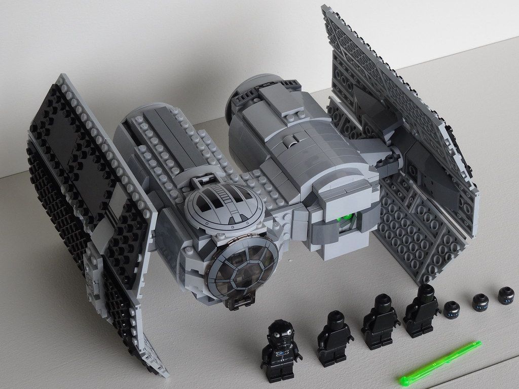 TIE Bomber