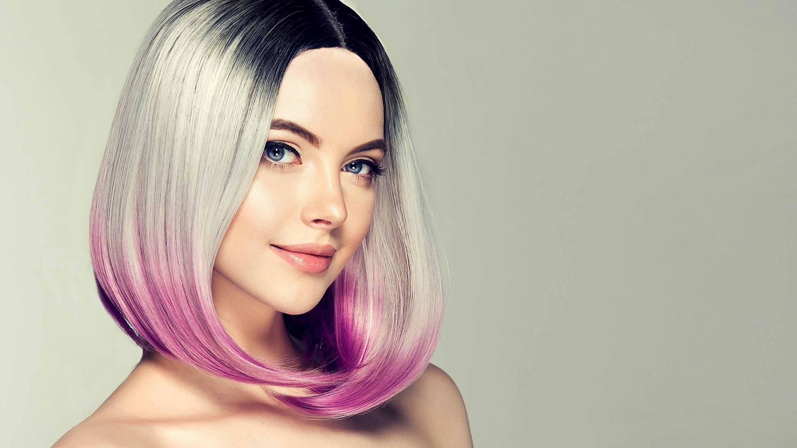 Desktop Wallpaper Girls Blonde girl Makeup Hair Face 2560x1440