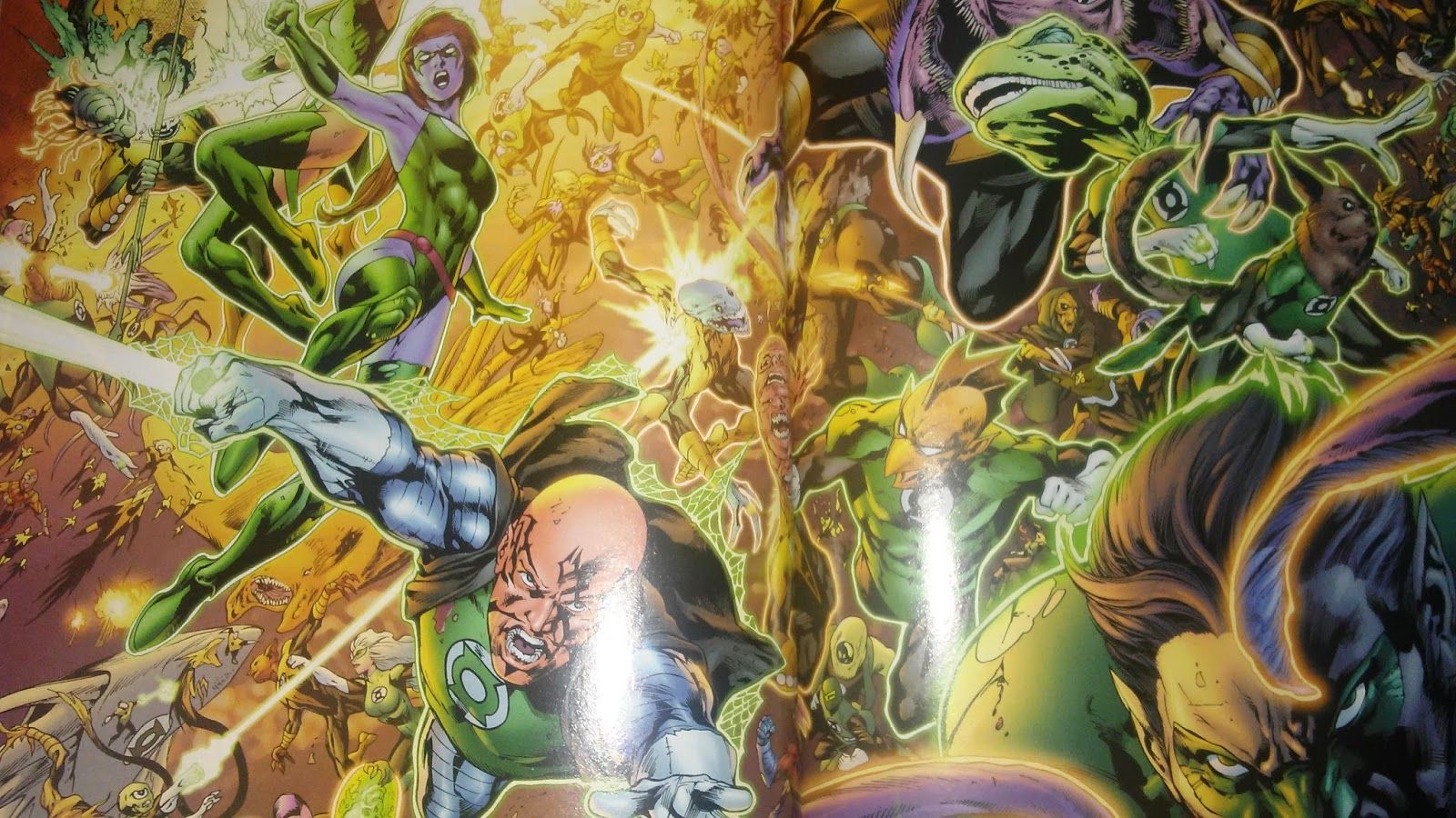 THE ANOINTED GEEK: Why You Should Read Sinestro Corps War