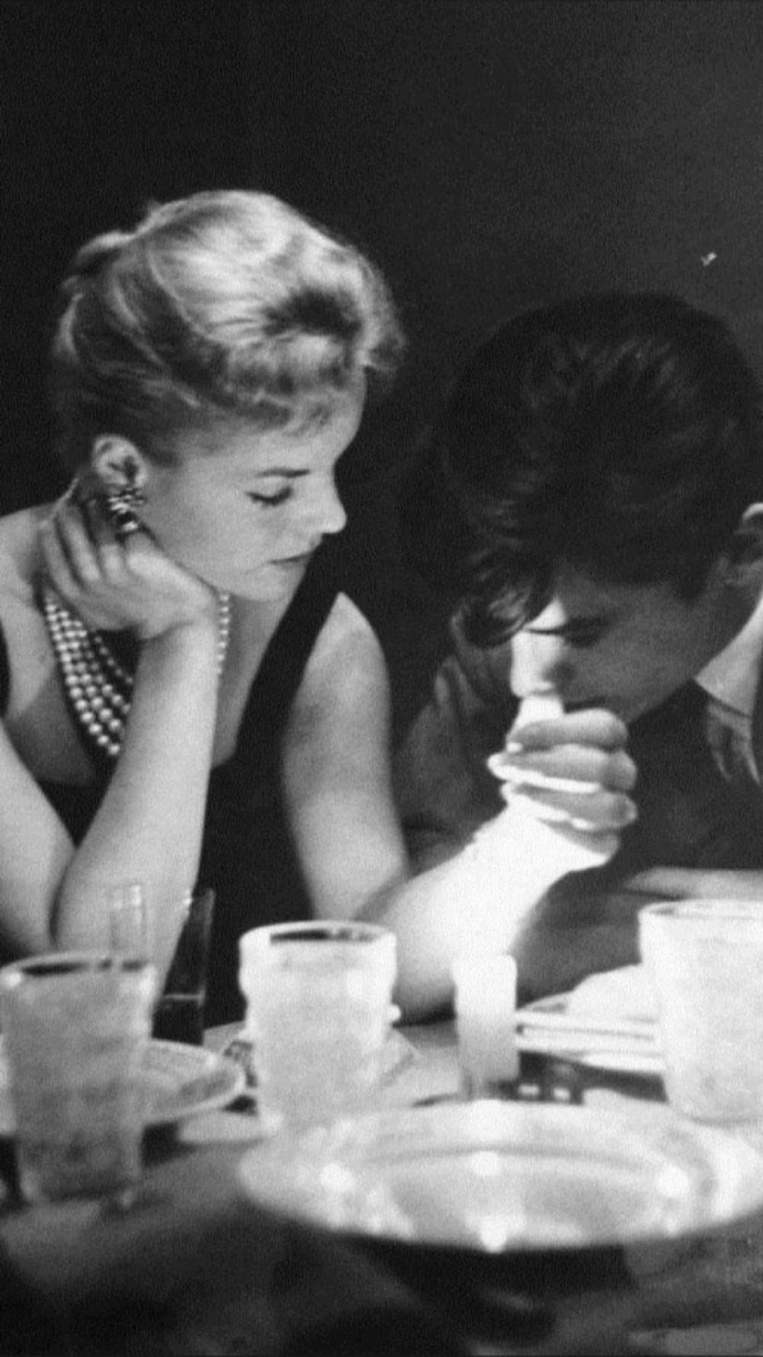 Couple Wallpaper Relationships Heart. Couple wallpaper relationships, Couples, Romy schneider