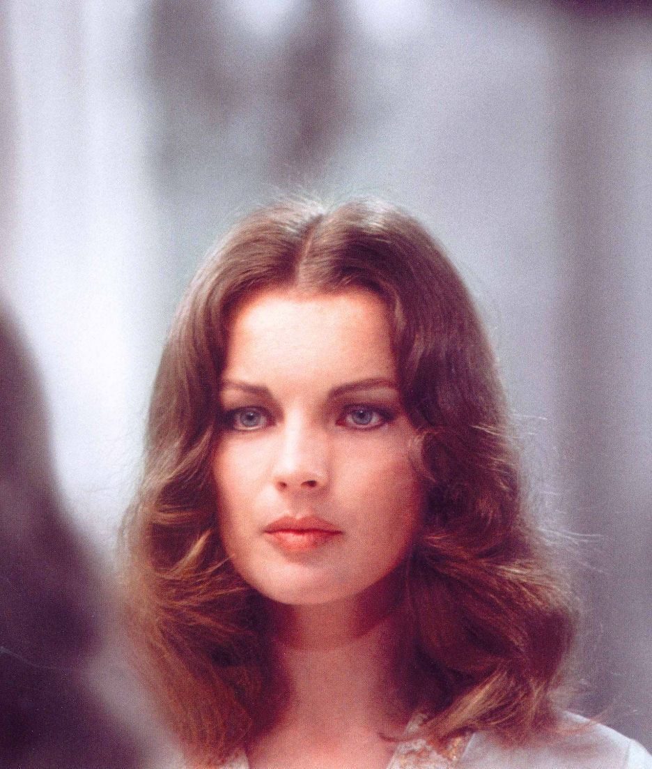 1960's Fashion and Style. Romy schneider, Romy, Schneider