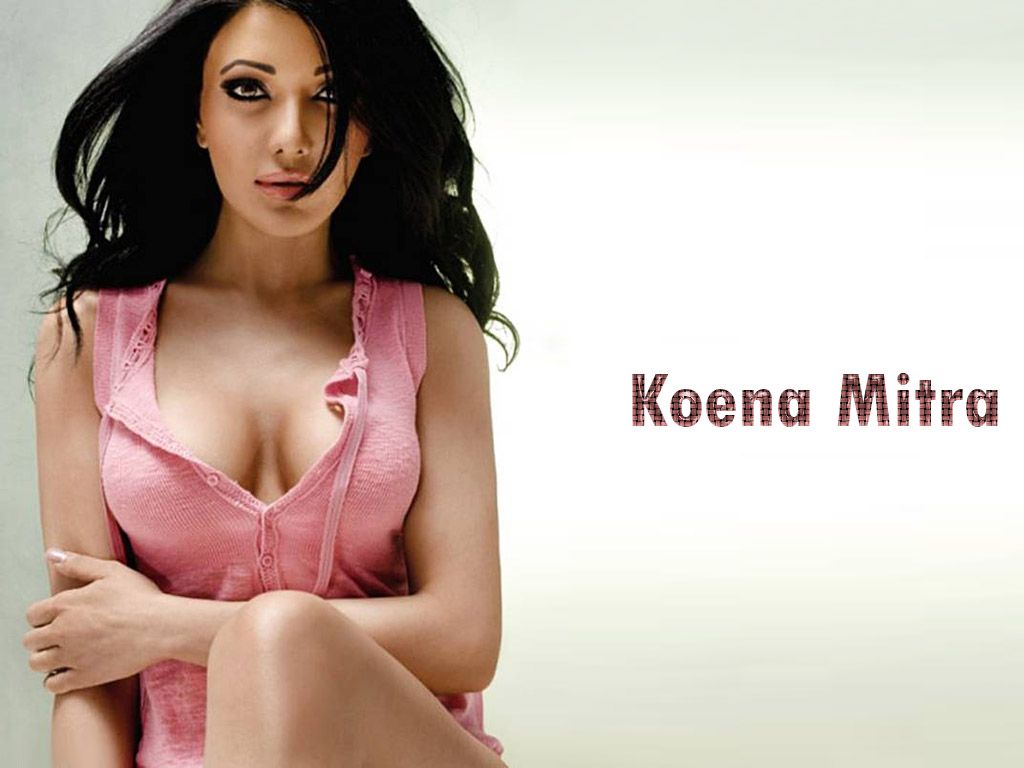 Girls Tm: Koena Mitra Hot Wallpaper