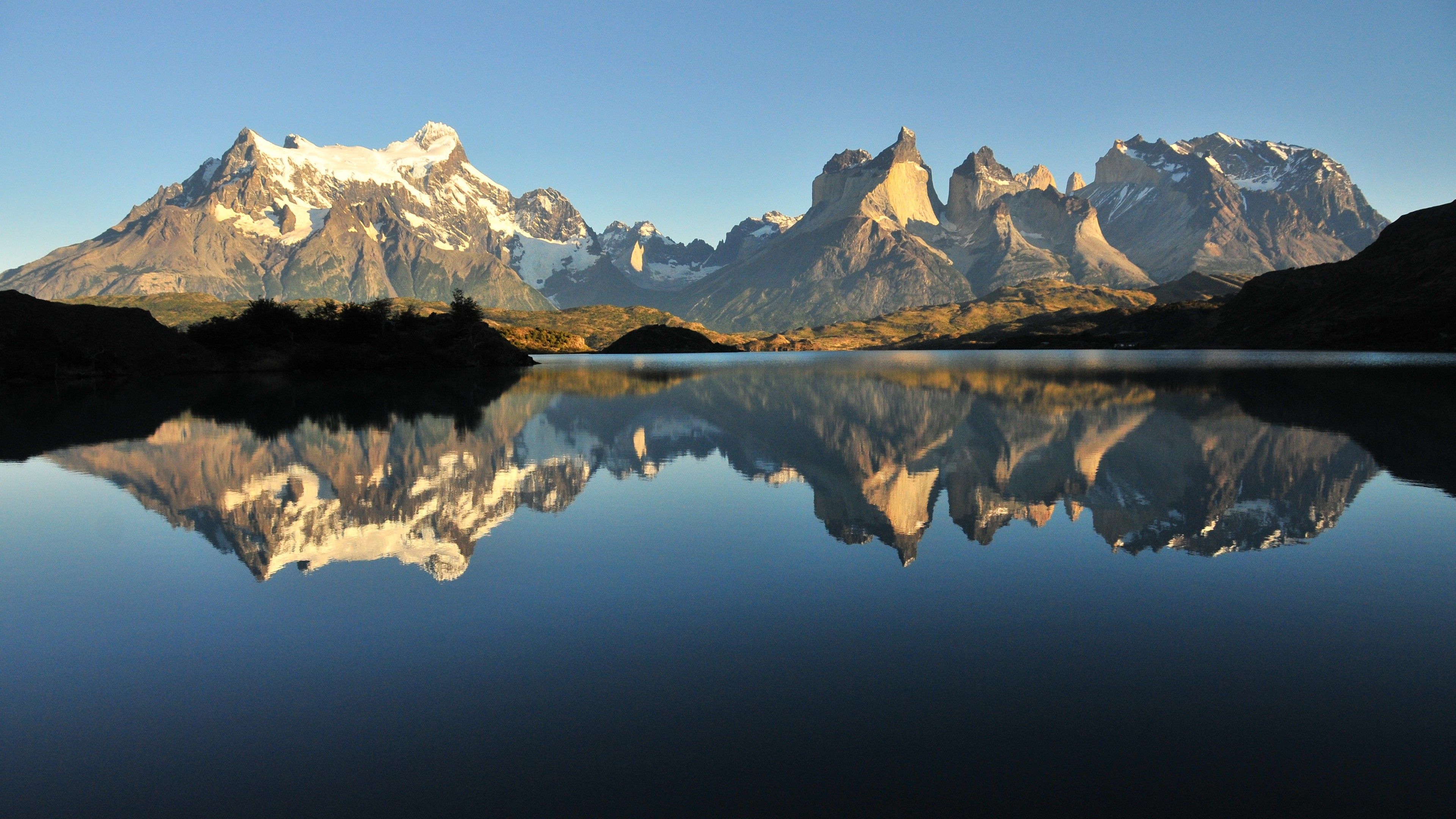 Wallpaper Lake Gray, Torres del Paine, Chile, mountains, 4k, Nature