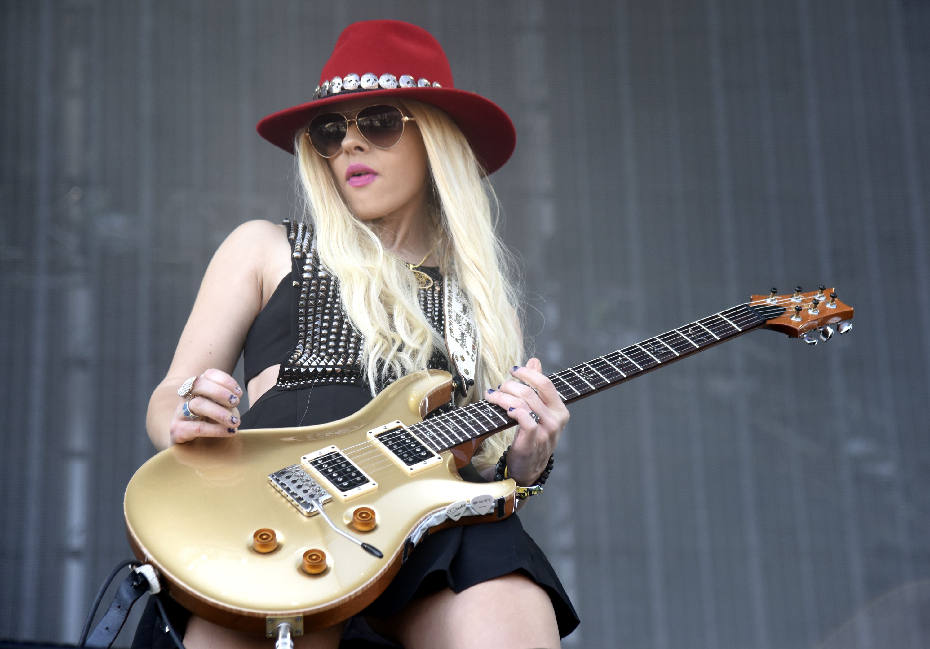 Orianthi Wallpapers - Wallpaper Cave.