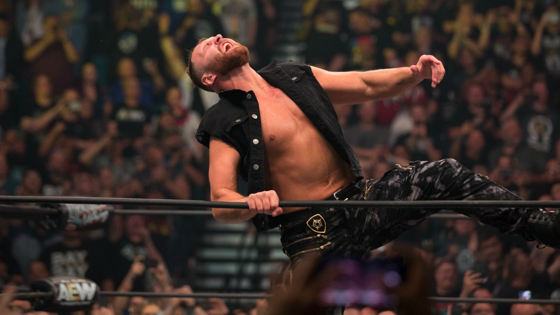 Jon Moxley Talks 'big Fight Feel' Of His Match With Chris Jericho At AEW Revolution, Helping To Push Company Forward. Sporting News Canada