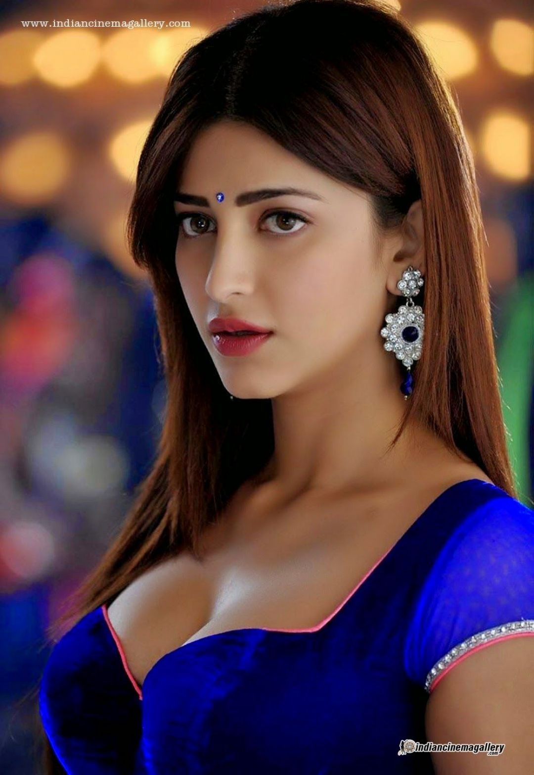 Shruti Haasan HD Wallpaper (Desktop Background / Android / iPhone) (1080p, 4k) (1080x1566)