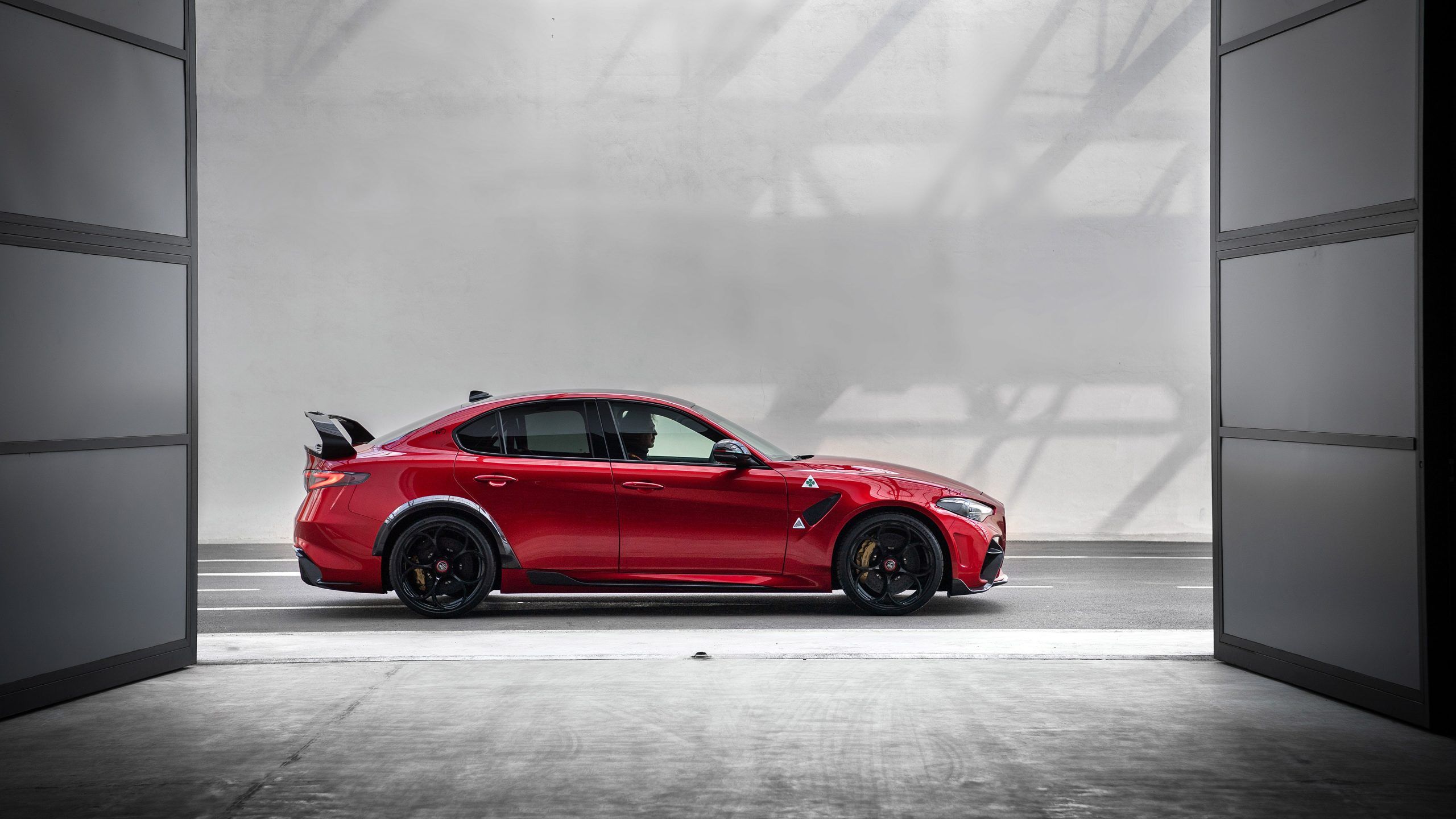 Alfa Romeo Giulia GTA Wallpaper