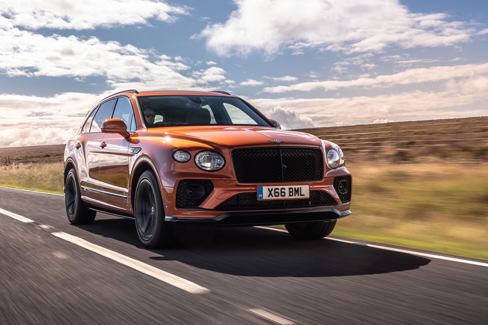 Bentley Bentayga 2021 Gold