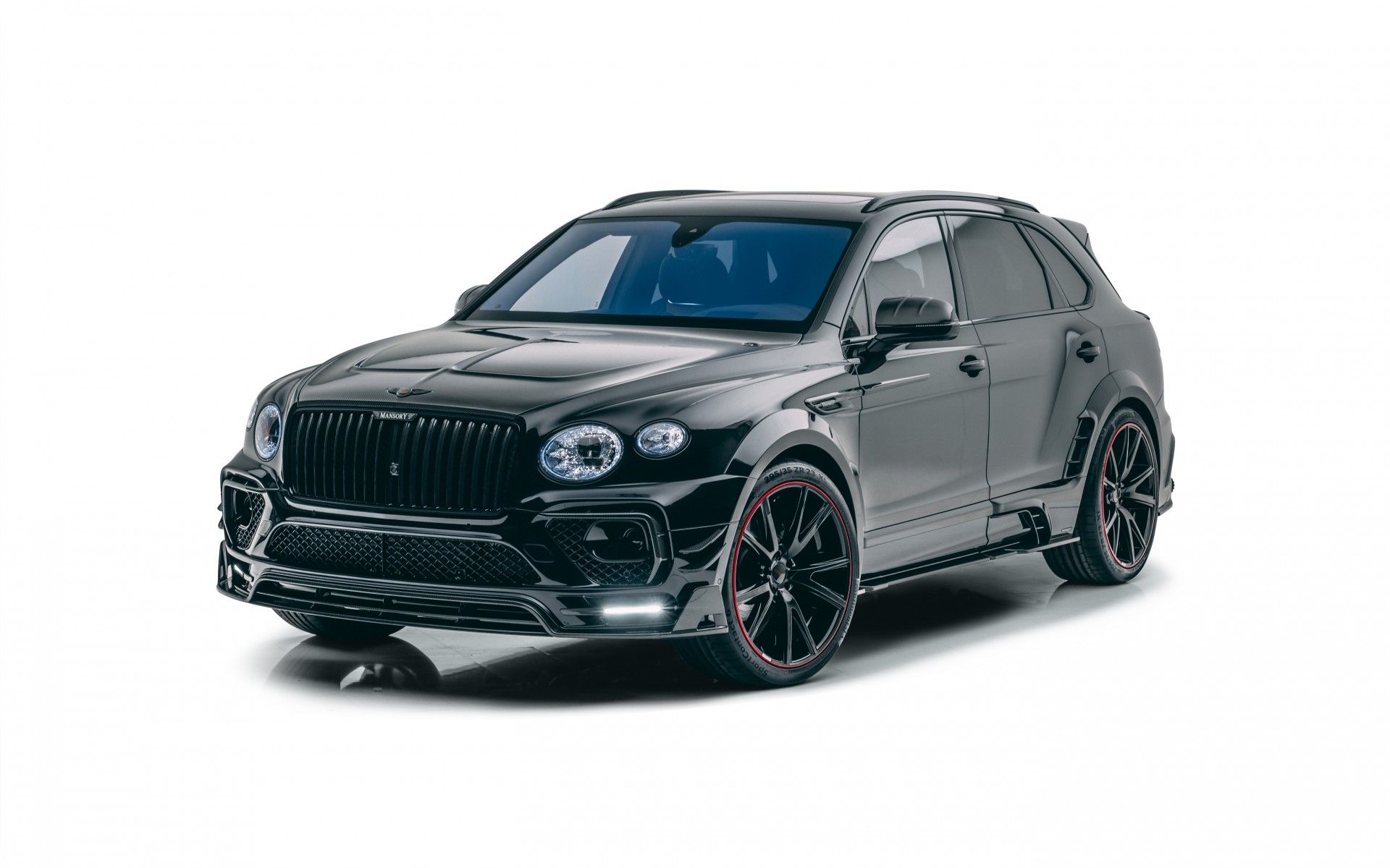 Mansory Bentley Bentayga 4K Wallpaper, 2021, 5K, White background, Cars