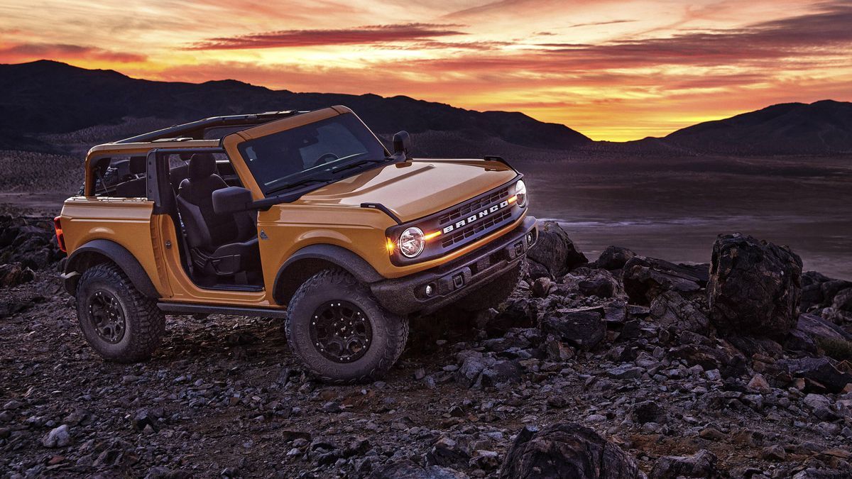 Ford Bronco 2 Door Looks To Be An Off Road Warrior