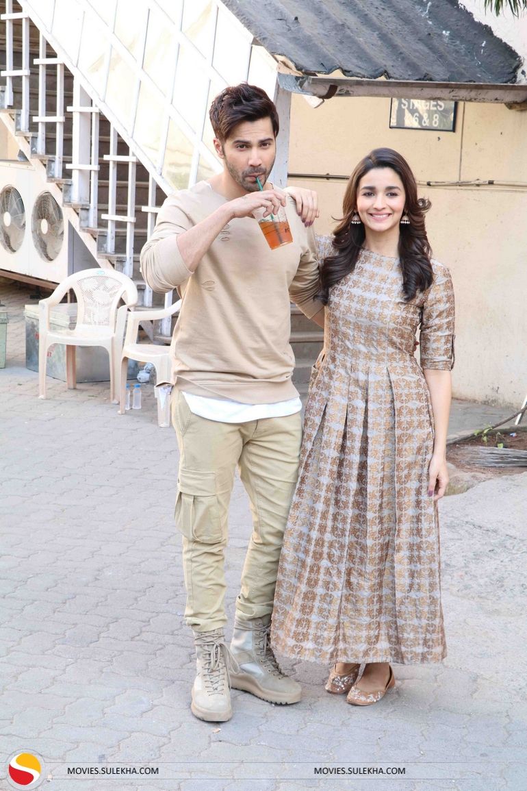 of Alia Bhatt Promotes Badrinath Ki Dulhania Movie at Mehboob Studio, Alia Bhatt Promotes Badrinath Ki Dulhania Movie at Mehboob Studio Photo