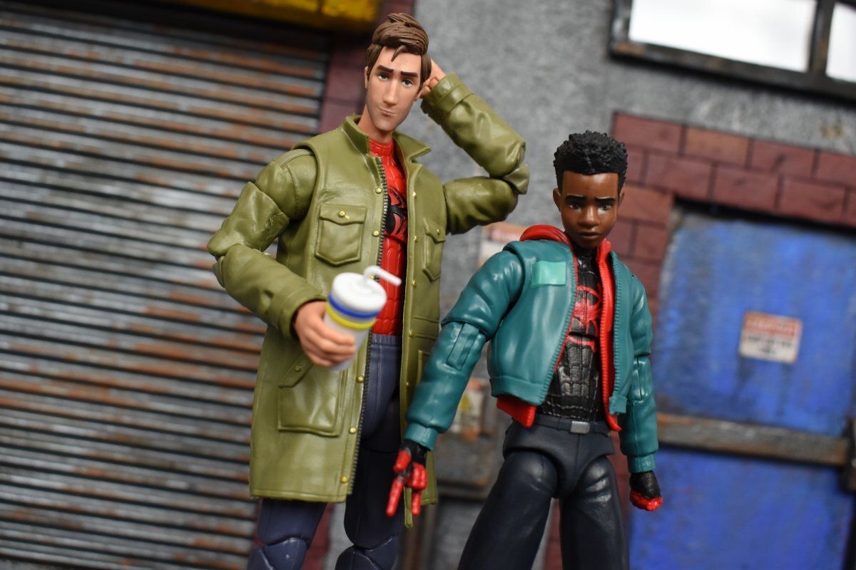 Marvel Legends 6 Into The Spider Verse Peter B. Parker Figure Video Review And Image