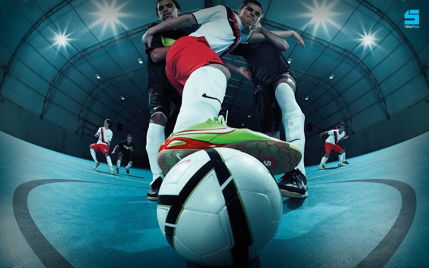NIKE 5 Futsal football boots wallpaper 01