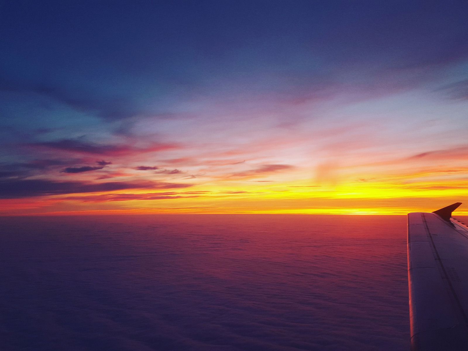 Airplane Dawn Dusk Flight Sunrise Sky 1600x1200 Resolution HD 4k Wallpaper, Image, Background, Photo and Picture