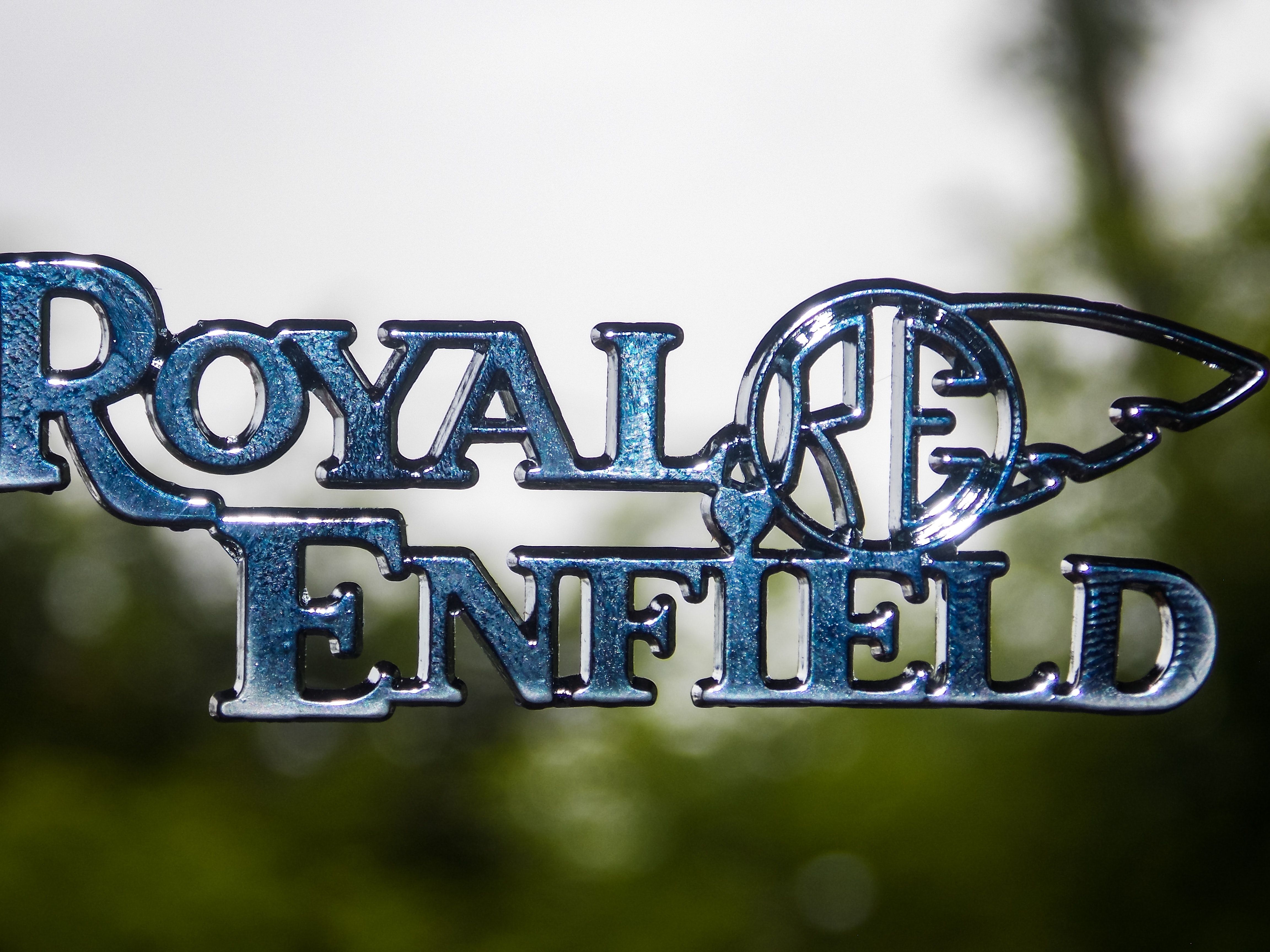 Royal Enfield Logo Wallpapers - Rev Up Your Screens with Stunning ...