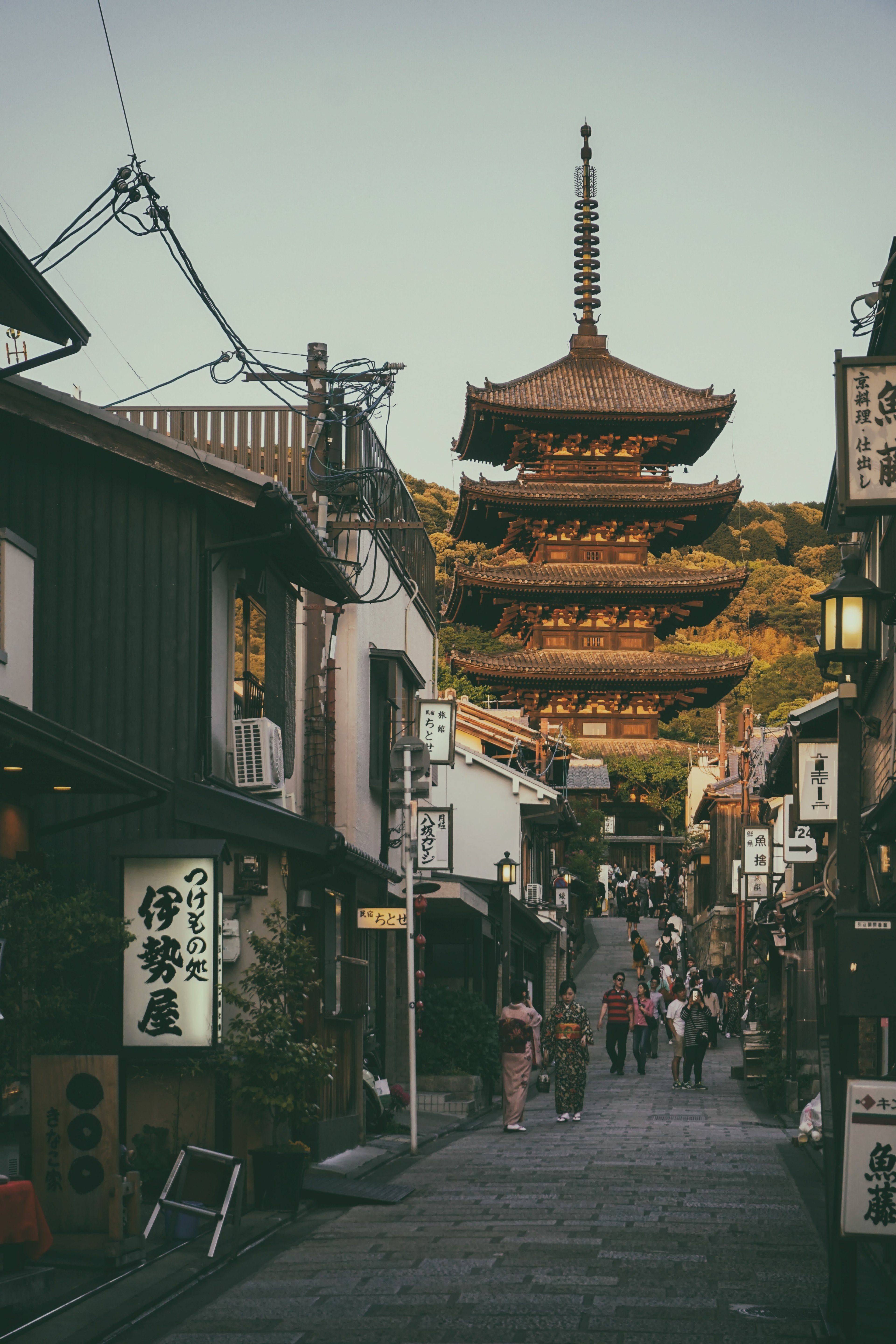 Wallpaper / oriental temple japan and kyoto HD 4k wallpaper free download