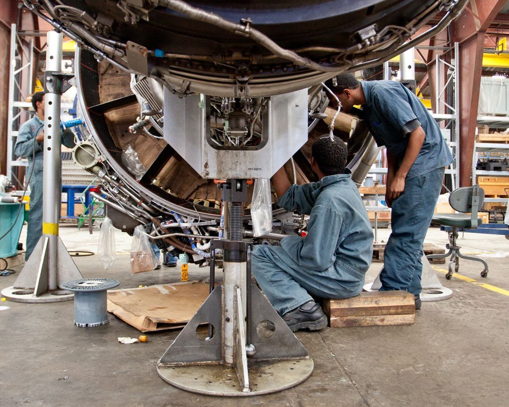 Aircraft Technician Wallpapers Wallpaper Cave Aircraft Technician Wallpapers Wallpaper Cave