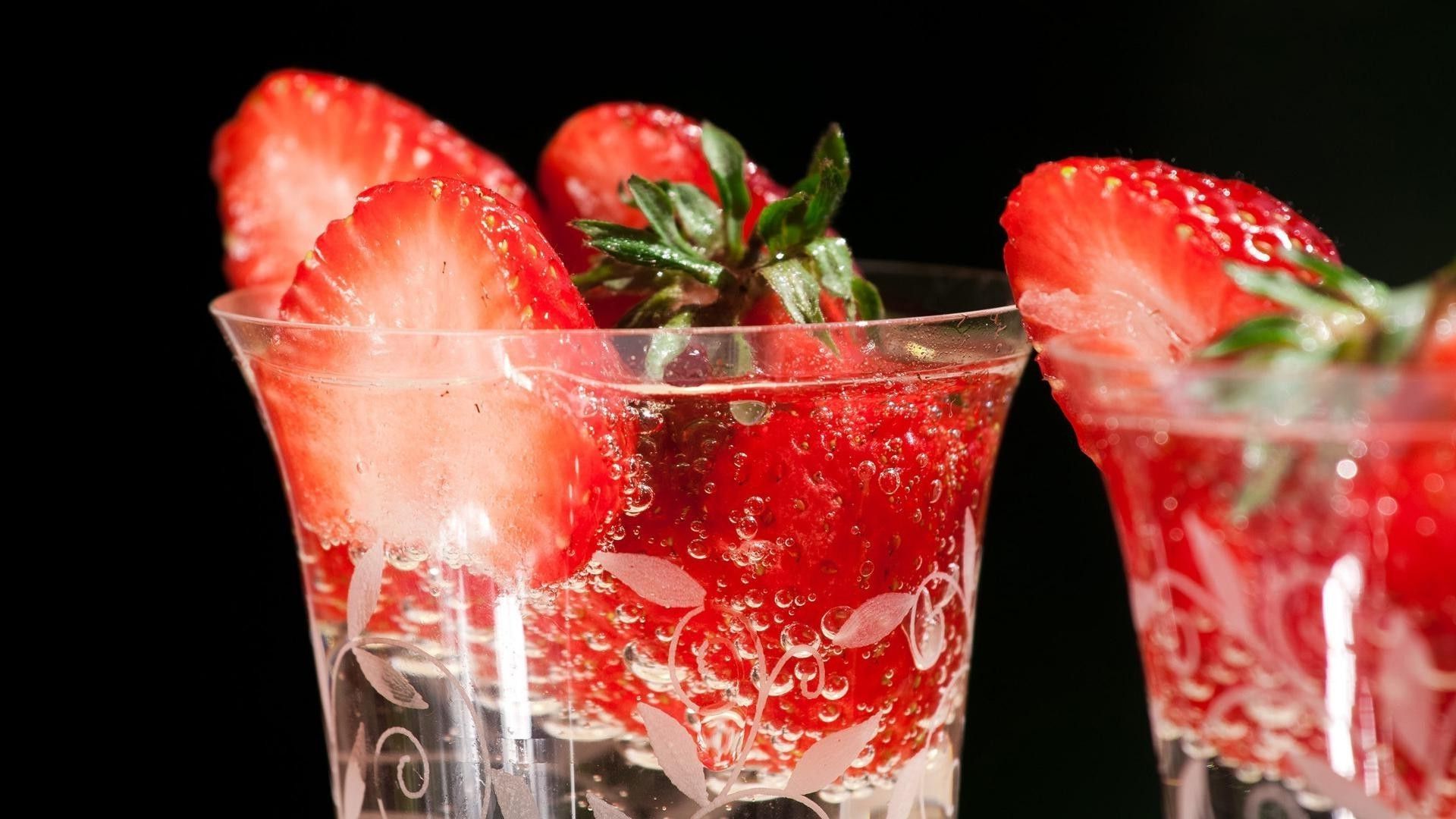 Drinks Ice Cold Strawberry Glass Juice Fruit Refreshment Drink With Ice