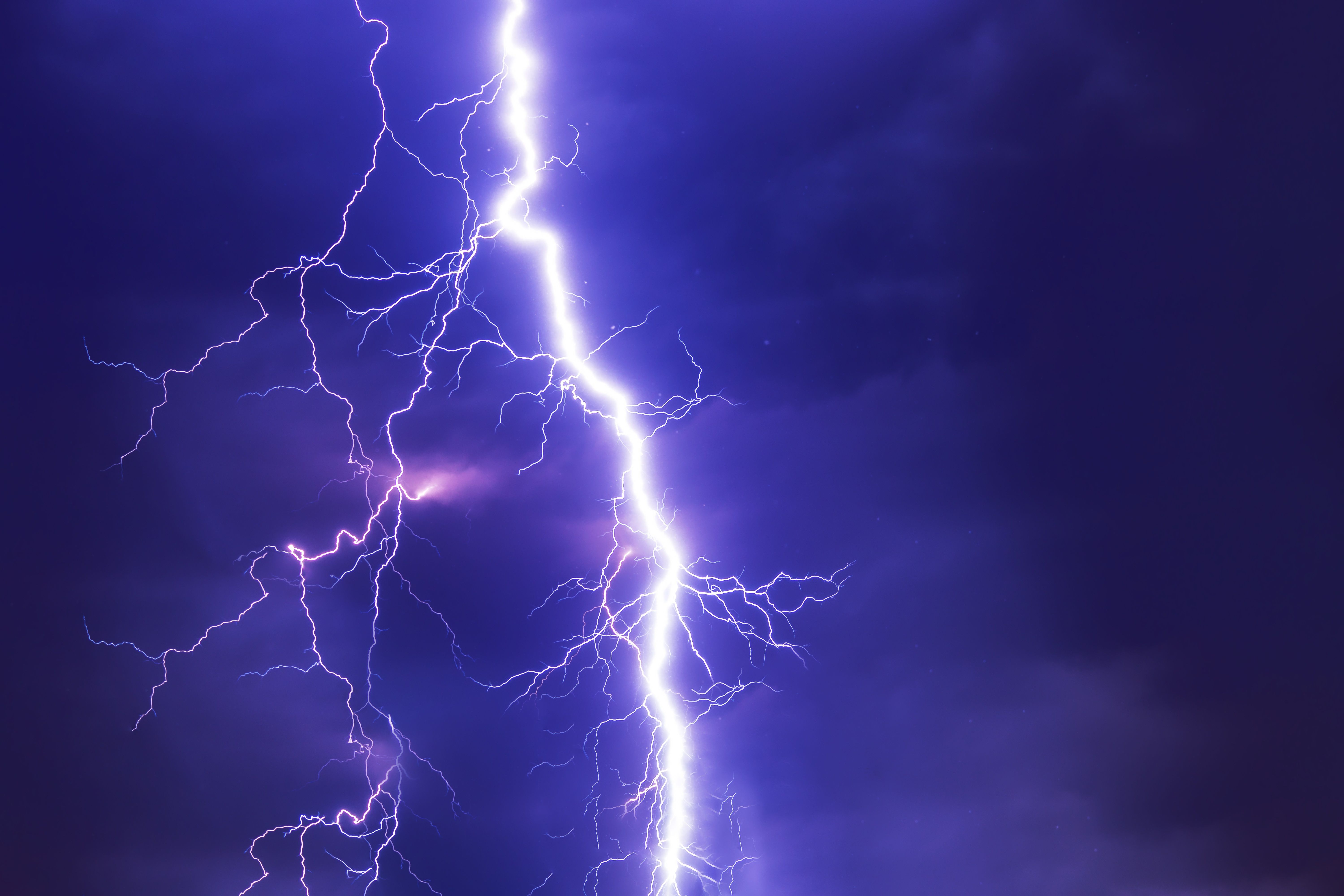 Wallpaper Lightning, Thunderstorm, Sky, Cloudy HD 4k Lightning