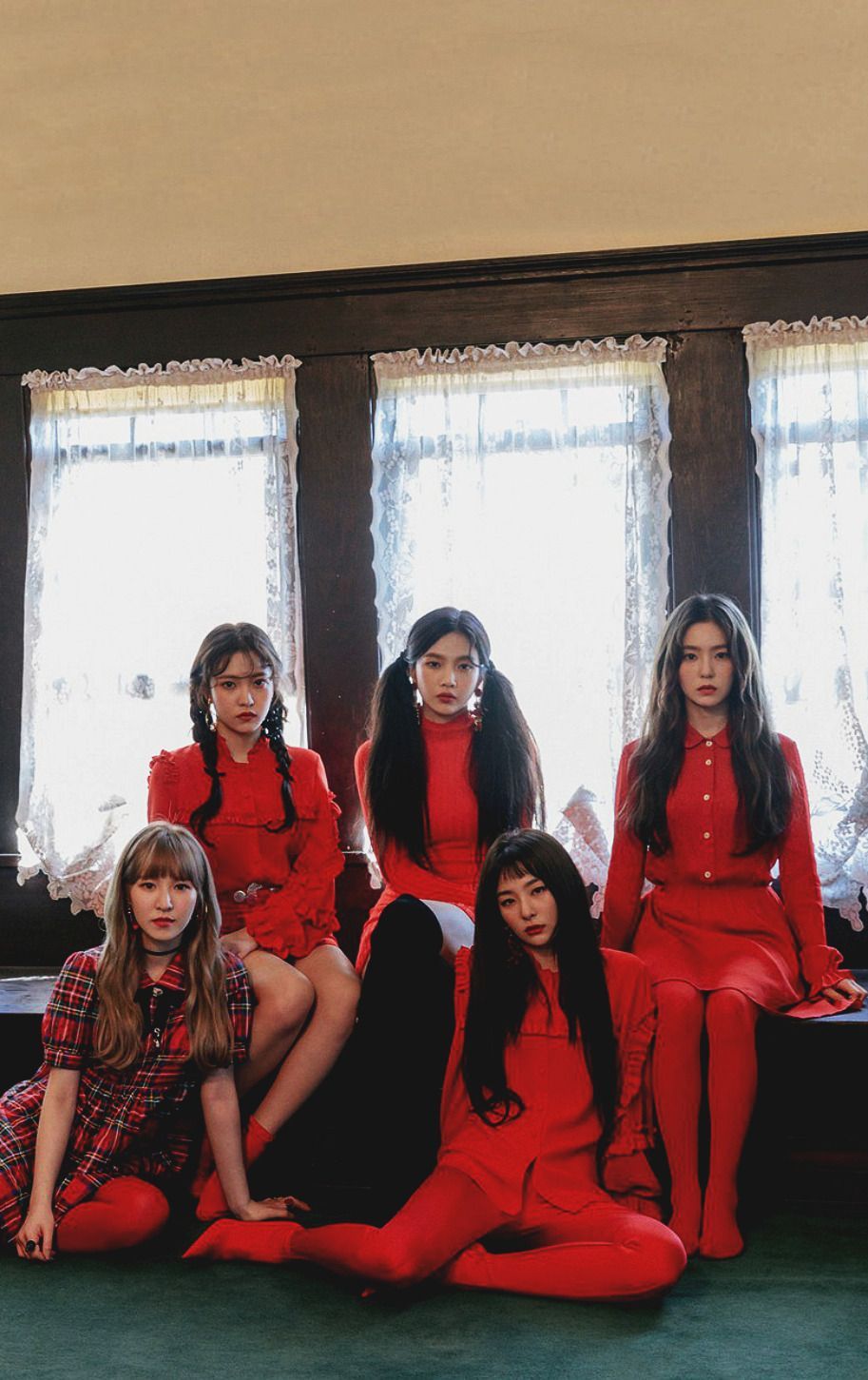 RED VELVET.. © Z Alien. Velvet Wallpaper, Red Velvet, Velvet