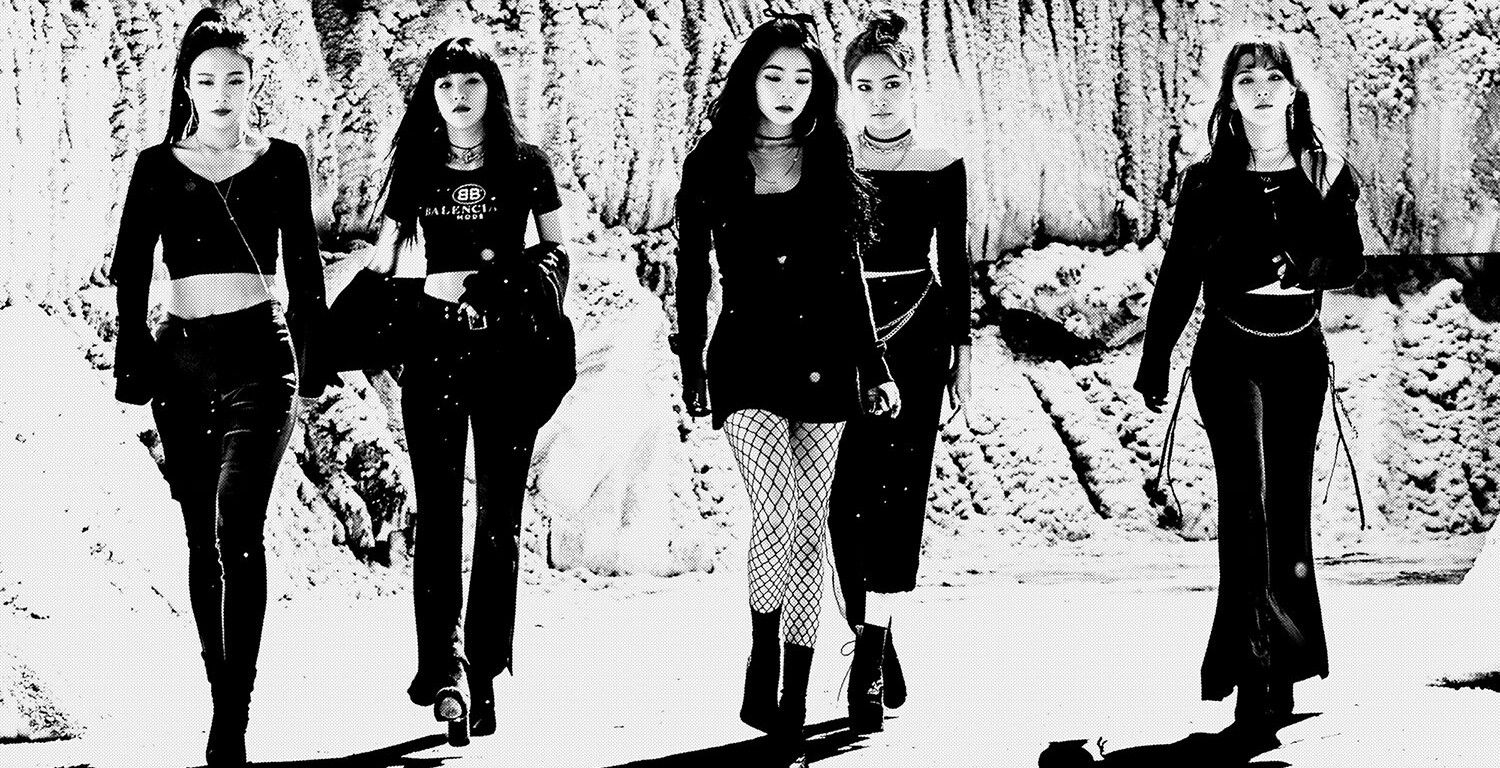 Red Velvet offers a poster and a credits for BAD BOY. Red velvet, Velvet, Wendy red velvet