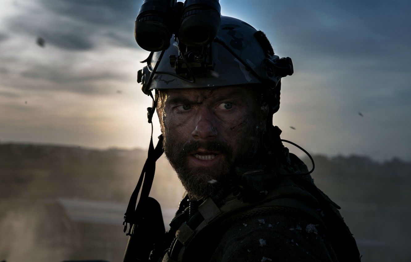 Wallpaper cinema, battlefield, blood, soldier, war, cloud, man, movie, black ops, film, warrior, barn, farm, pearls, uniform, combat image for desktop, section фильмы