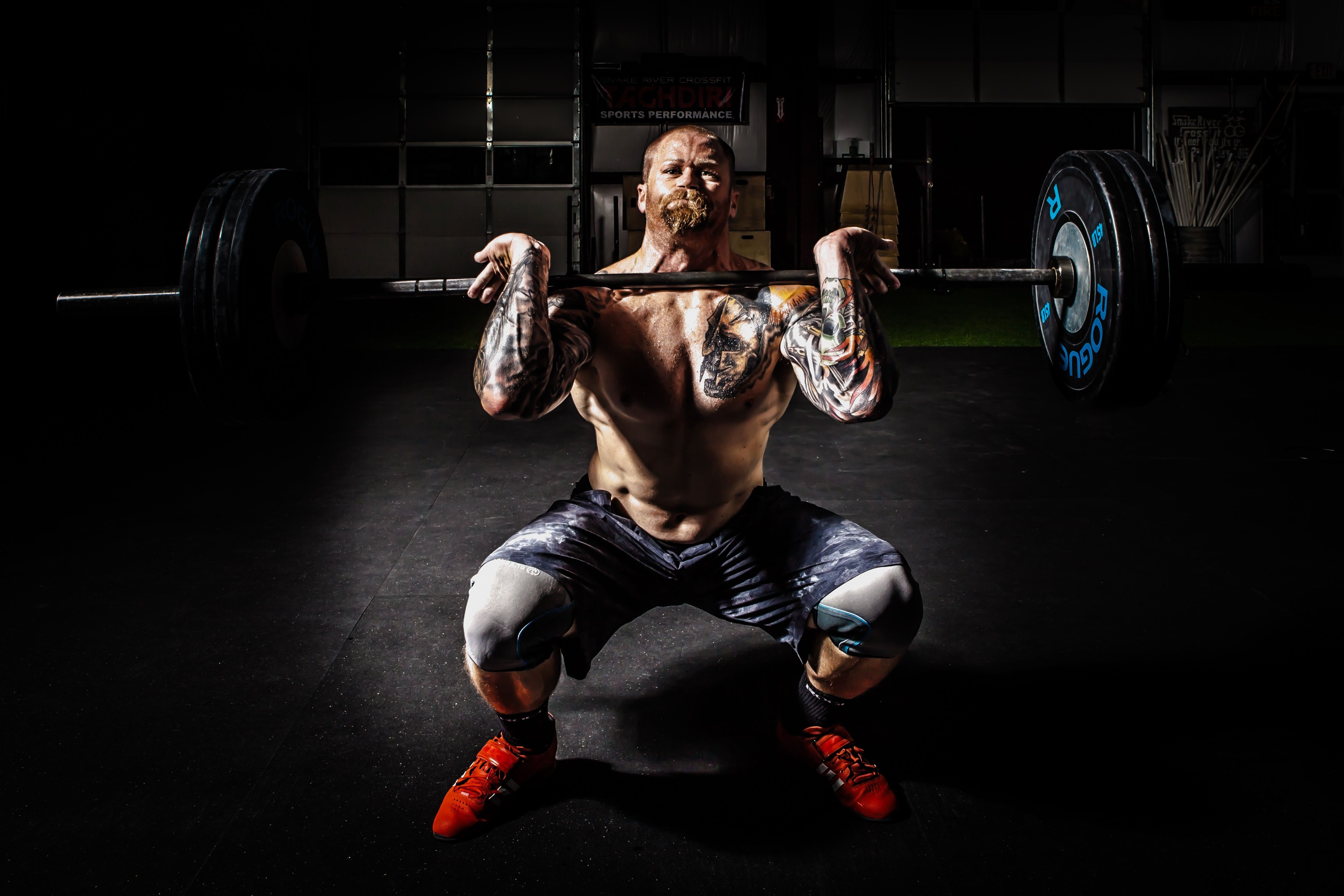 Crossfit: Clean and Jerk 4K UHD Wallpaper