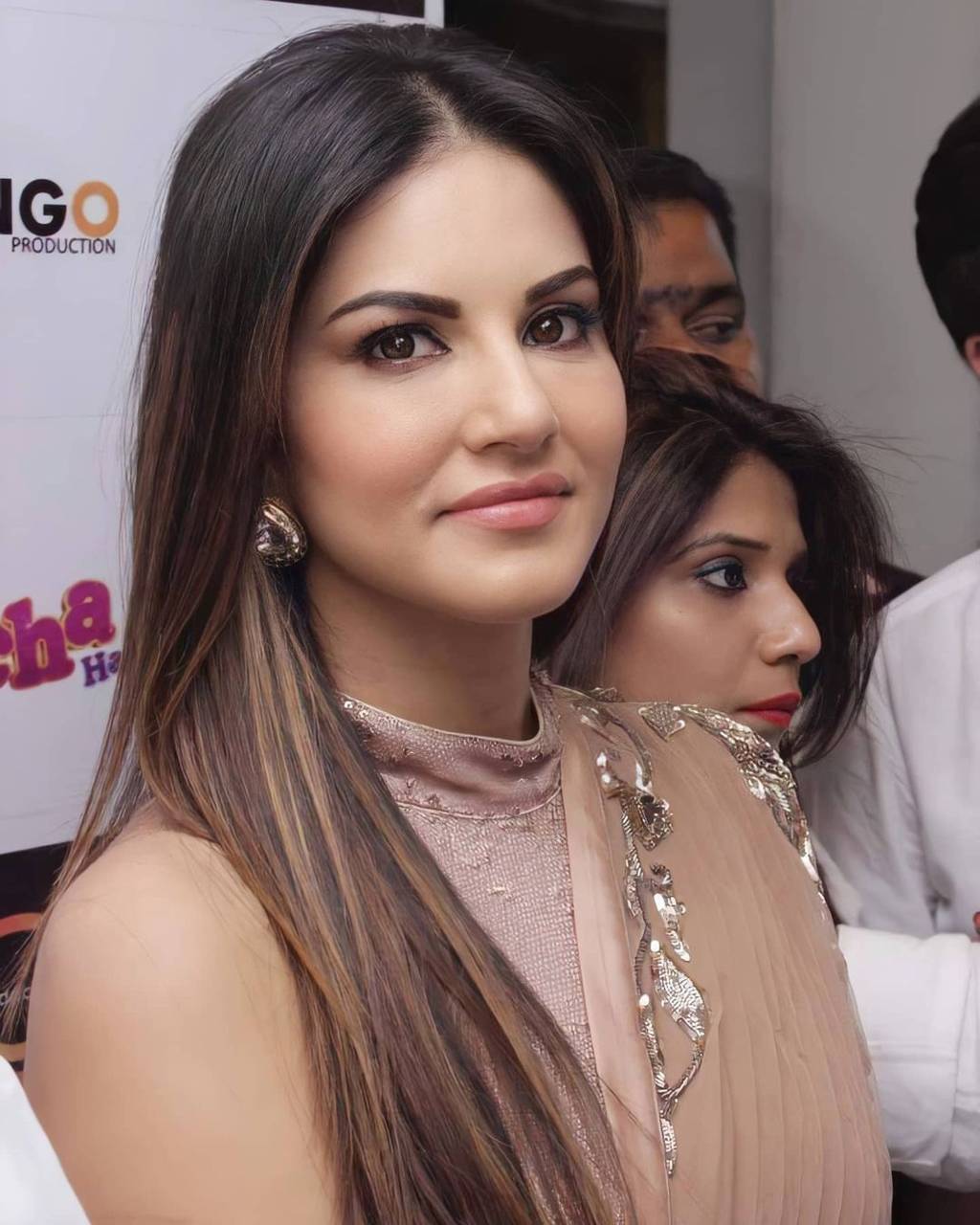 Sunny Leone Saree HD Wallpapers - Wallpaper Cave